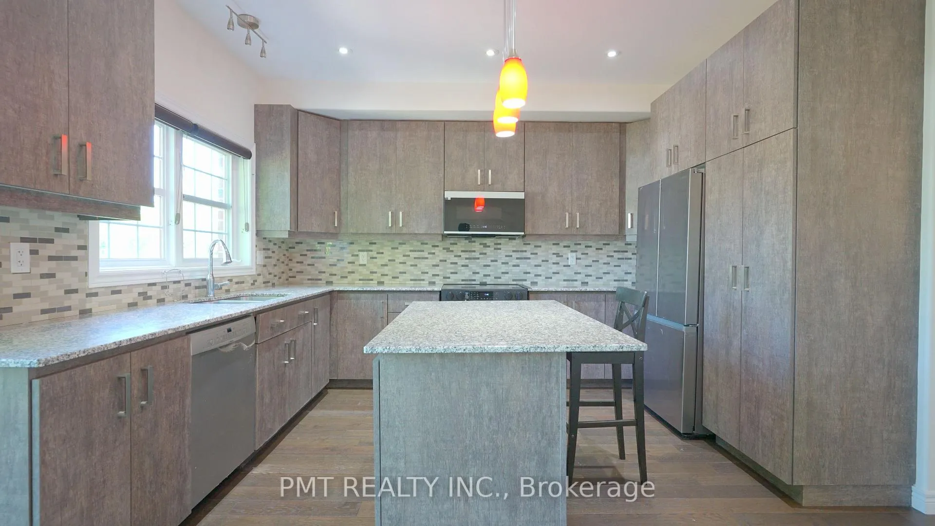 Photo 7 of 50 Robert Peel Road, Kitchener — HOMEH