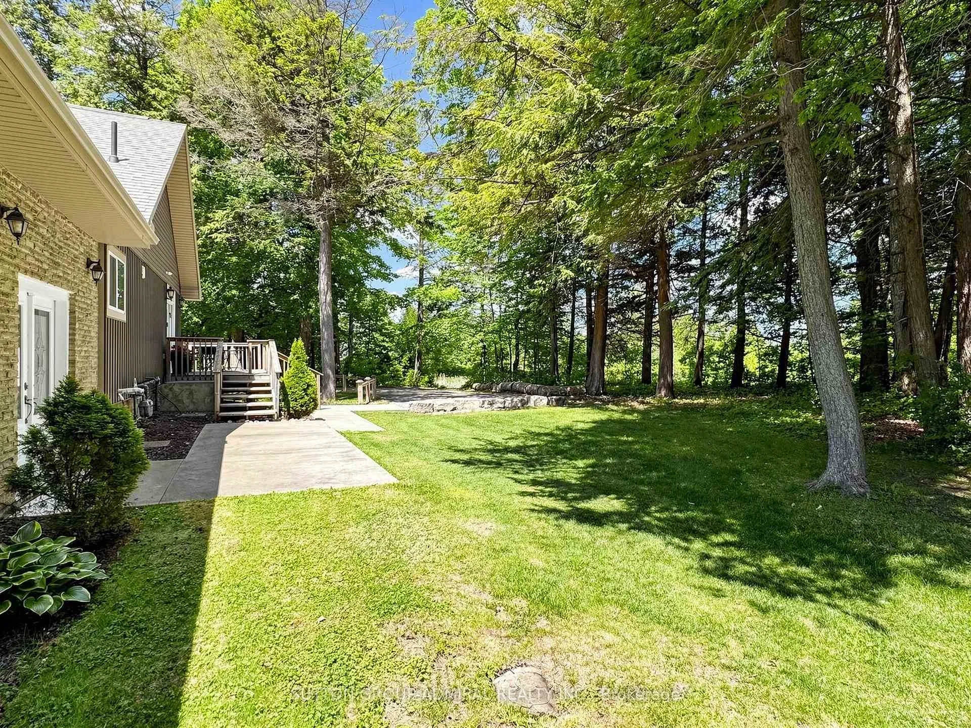 Photo 4 of 535 Doane Road, East Gwillimbury, Rural East Gwillimbury — HOMEH
