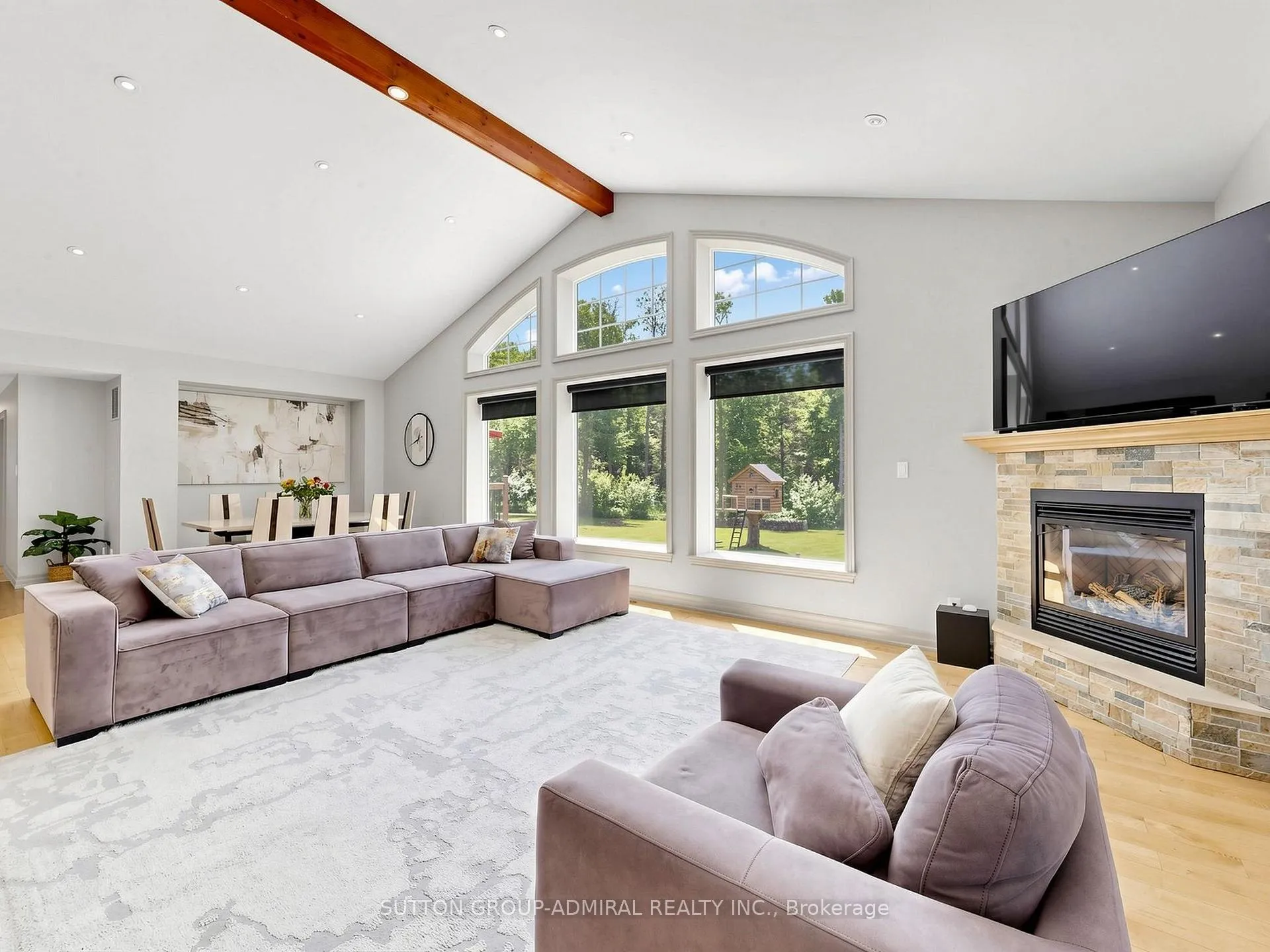 Photo 10 of 535 Doane Road, East Gwillimbury, Rural East Gwillimbury — HOMEH