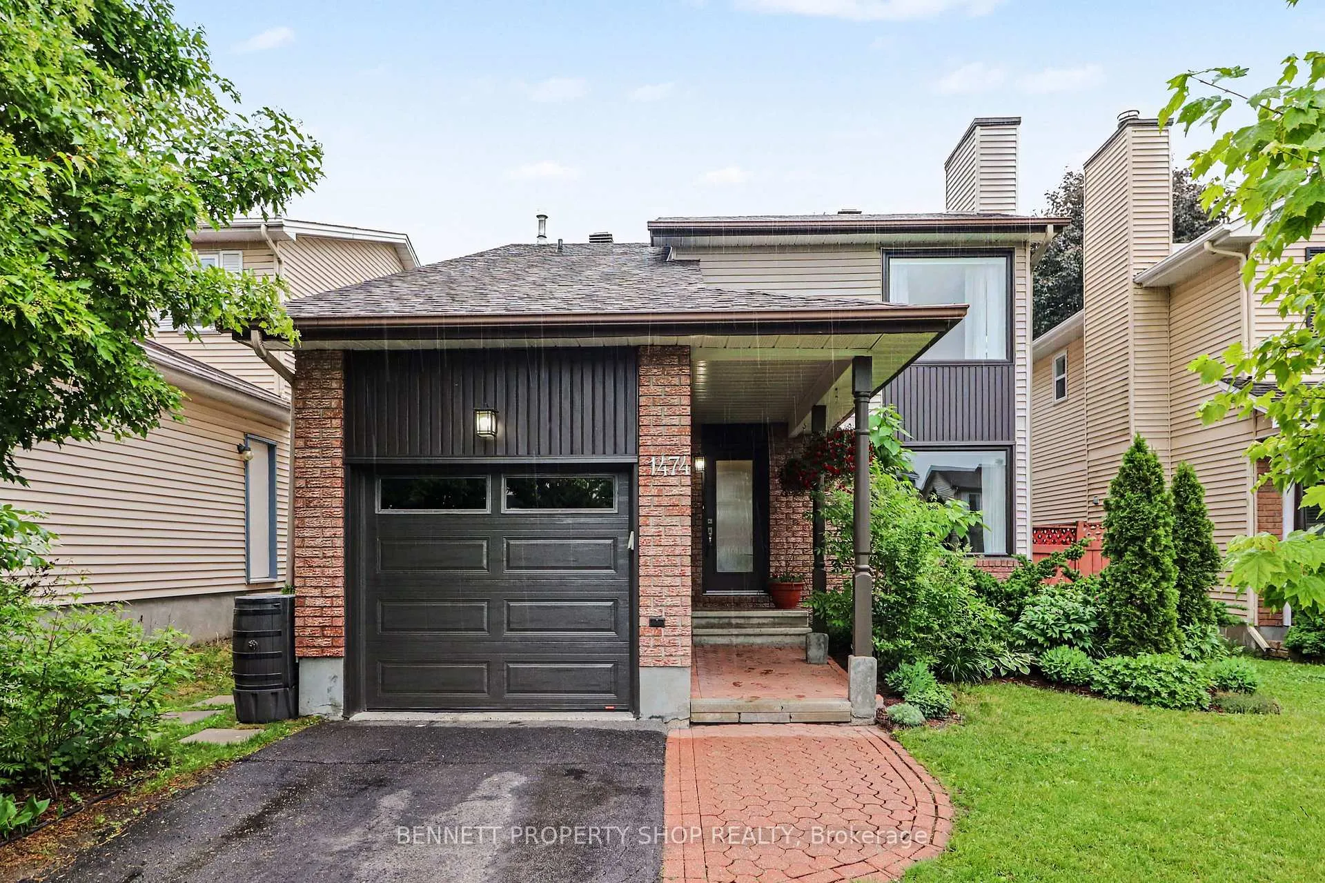 Photo 1 of 1474 Delia Crescent, Ottawa, Fallingbrook/Ridgemount — HOMEH
