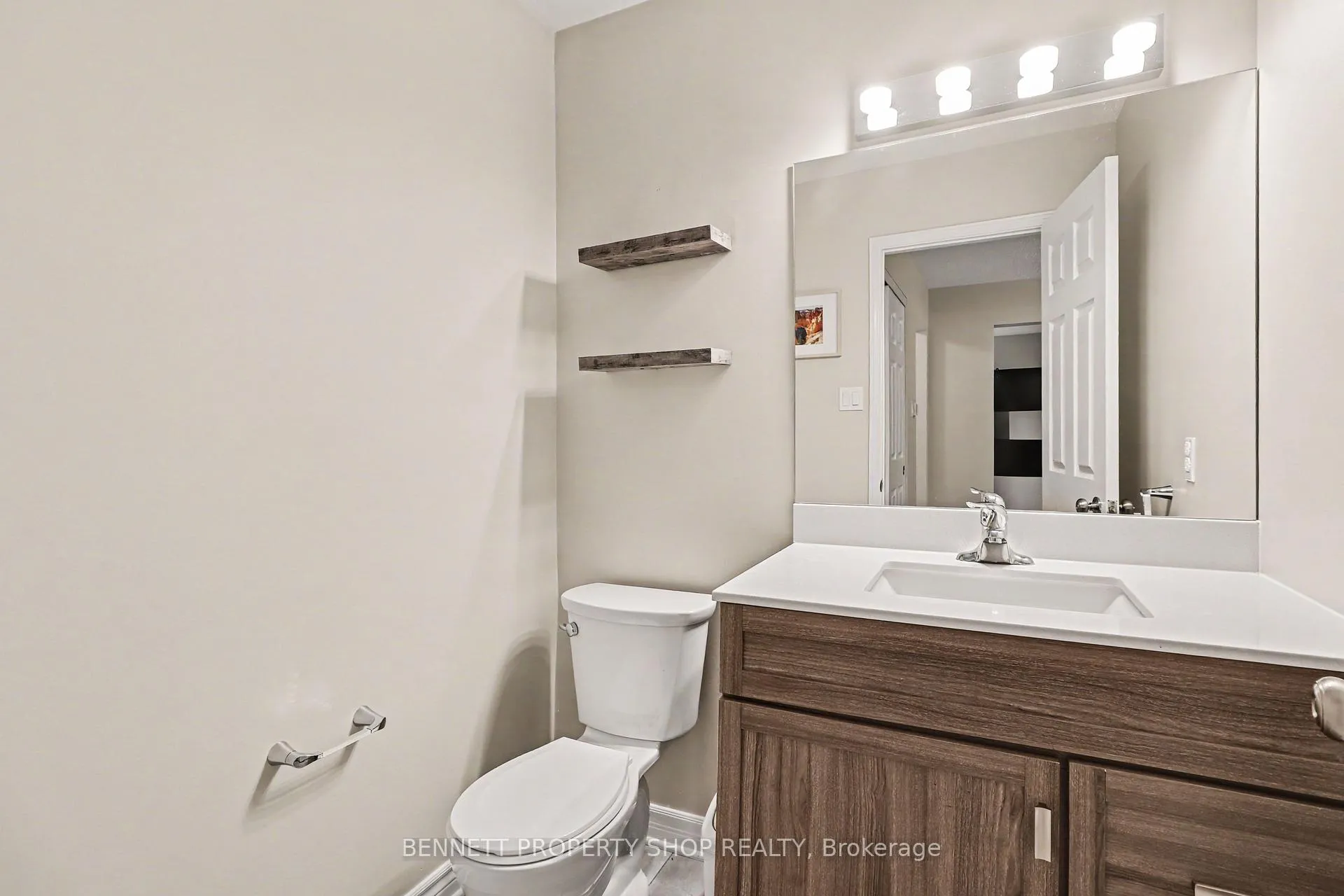 Photo 11 of 1474 Delia Crescent, Ottawa, Fallingbrook/Ridgemount — HOMEH