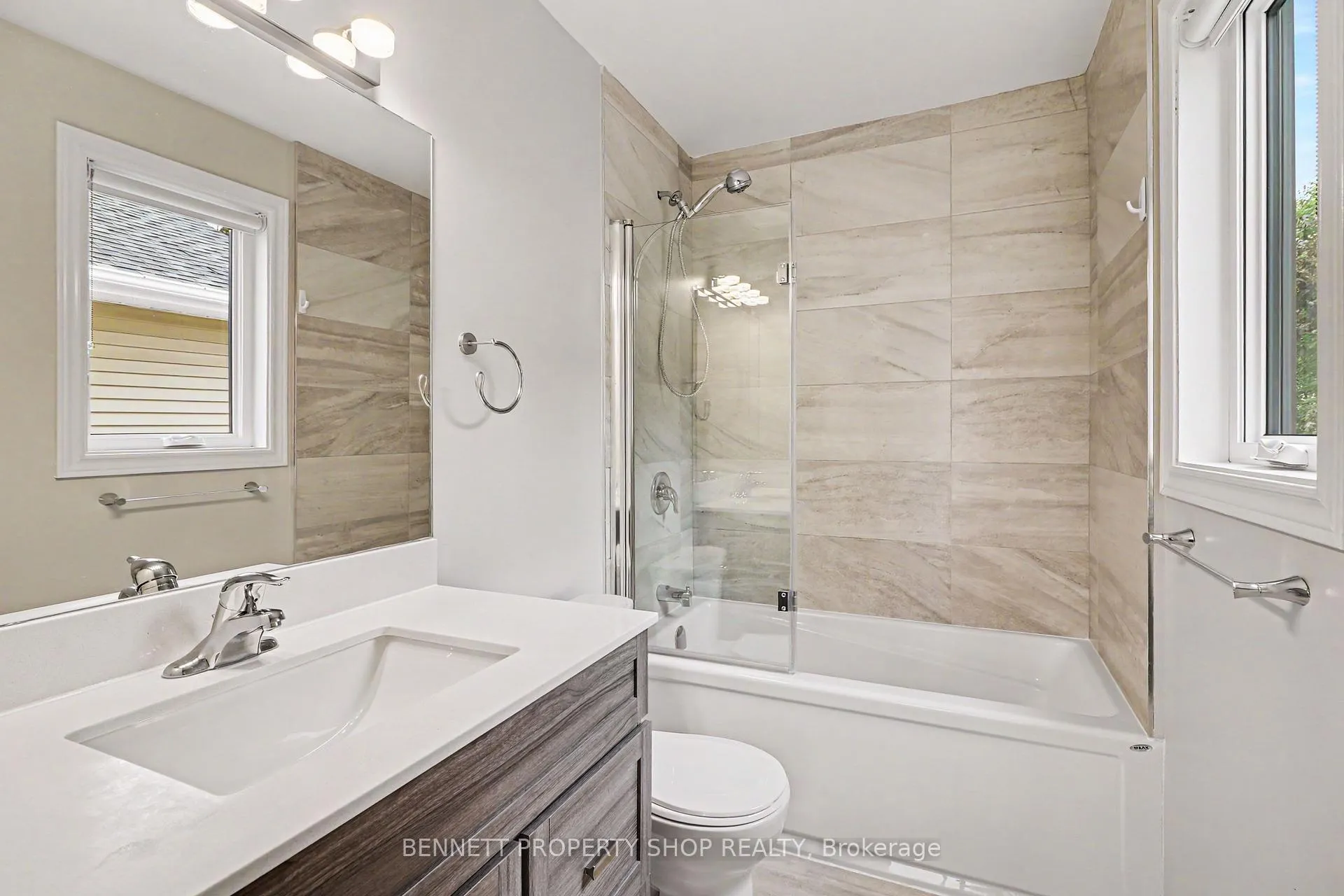 Photo 15 of 1474 Delia Crescent, Ottawa, Fallingbrook/Ridgemount — HOMEH
