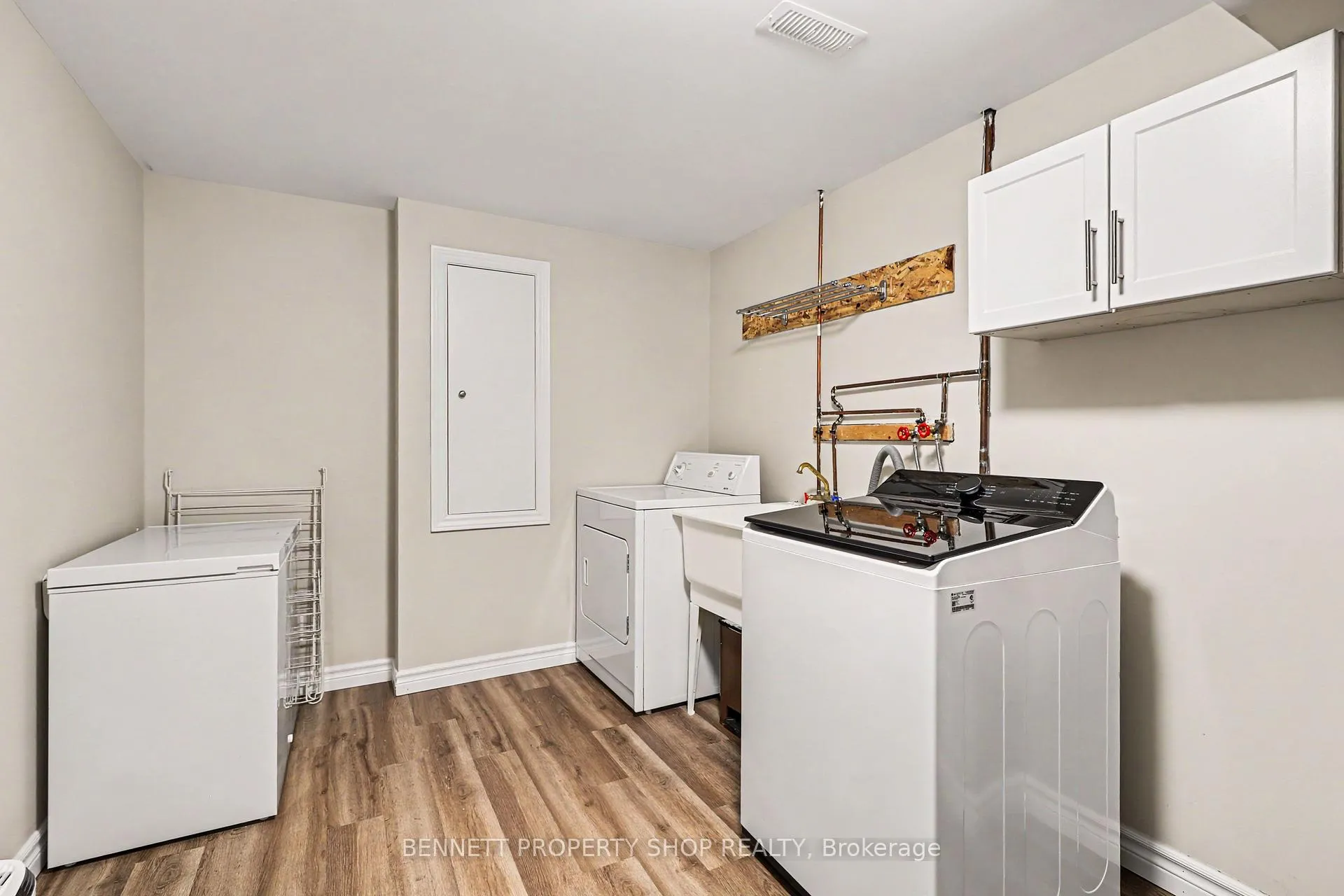 Photo 22 of 1474 Delia Crescent, Ottawa, Fallingbrook/Ridgemount — HOMEH