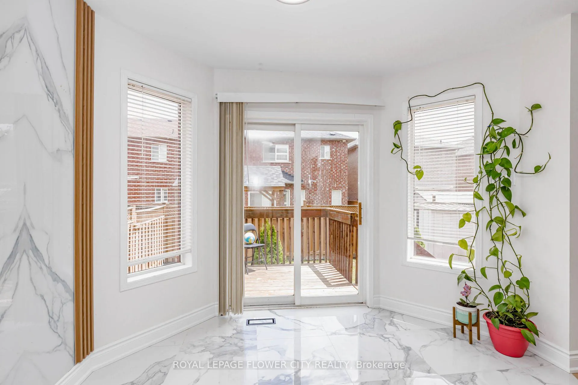 Photo 25 of 45 Penbridge Circle, Brampton, Fletcher's Meadow — HOMEH