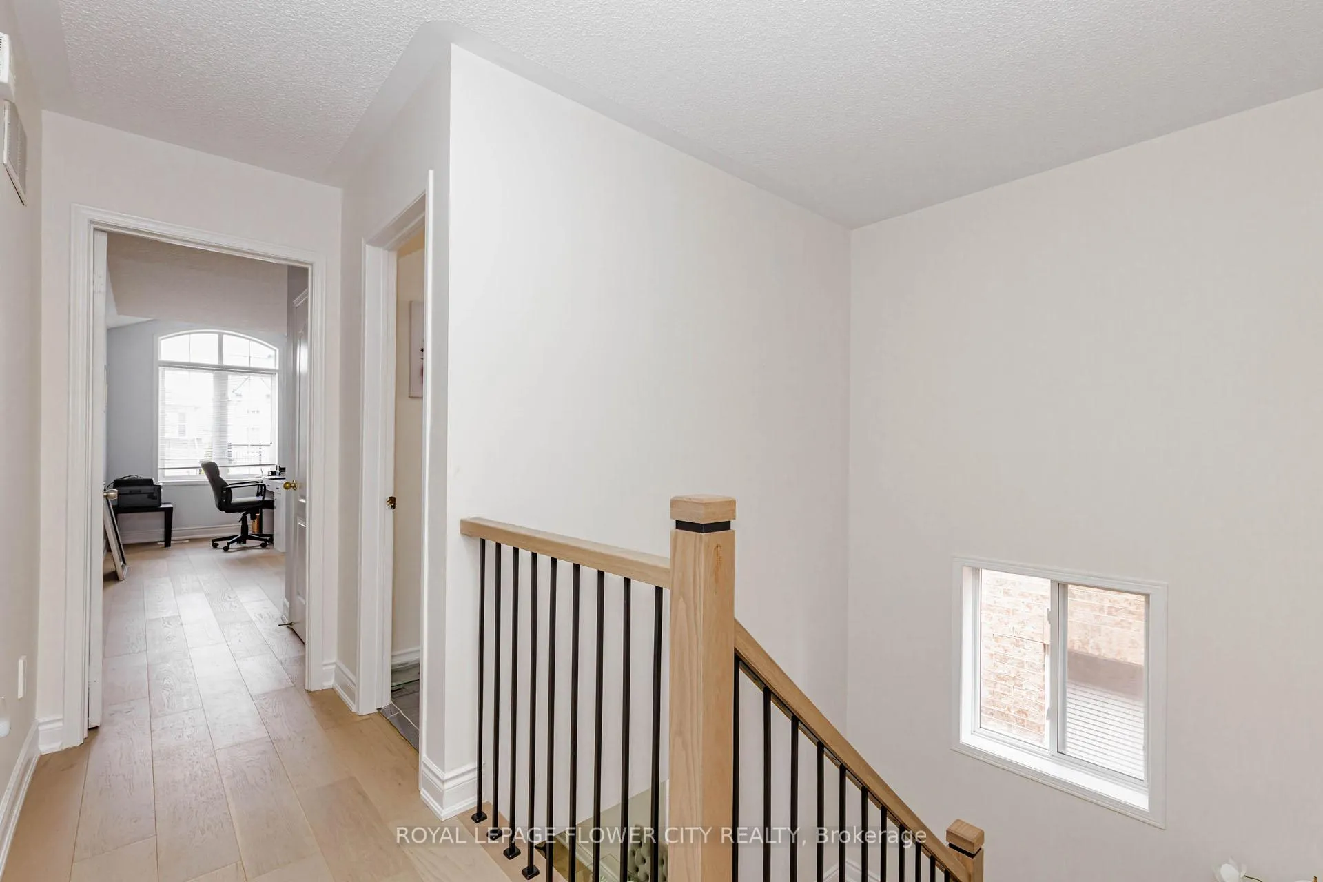 Photo 35 of 45 Penbridge Circle, Brampton, Fletcher's Meadow — HOMEH