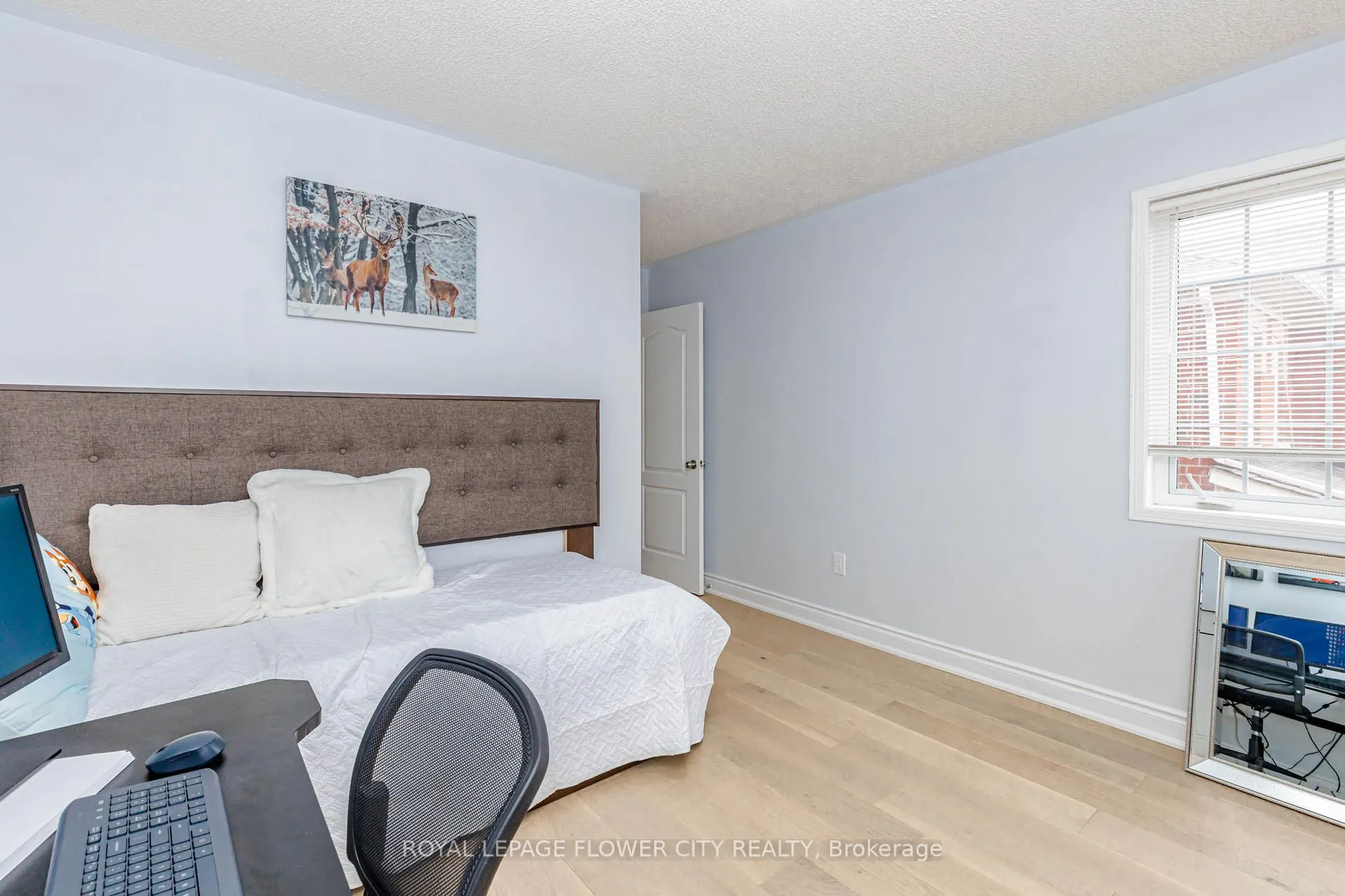 Photo 37 of 45 Penbridge Circle, Brampton, Fletcher's Meadow — HOMEH
