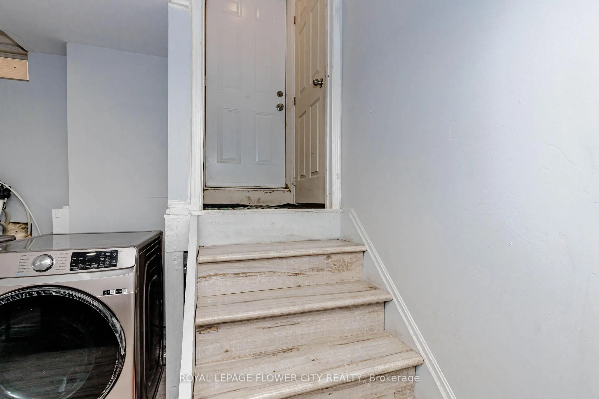 Photo 42 of 45 Penbridge Circle, Brampton, Fletcher's Meadow — HOMEH