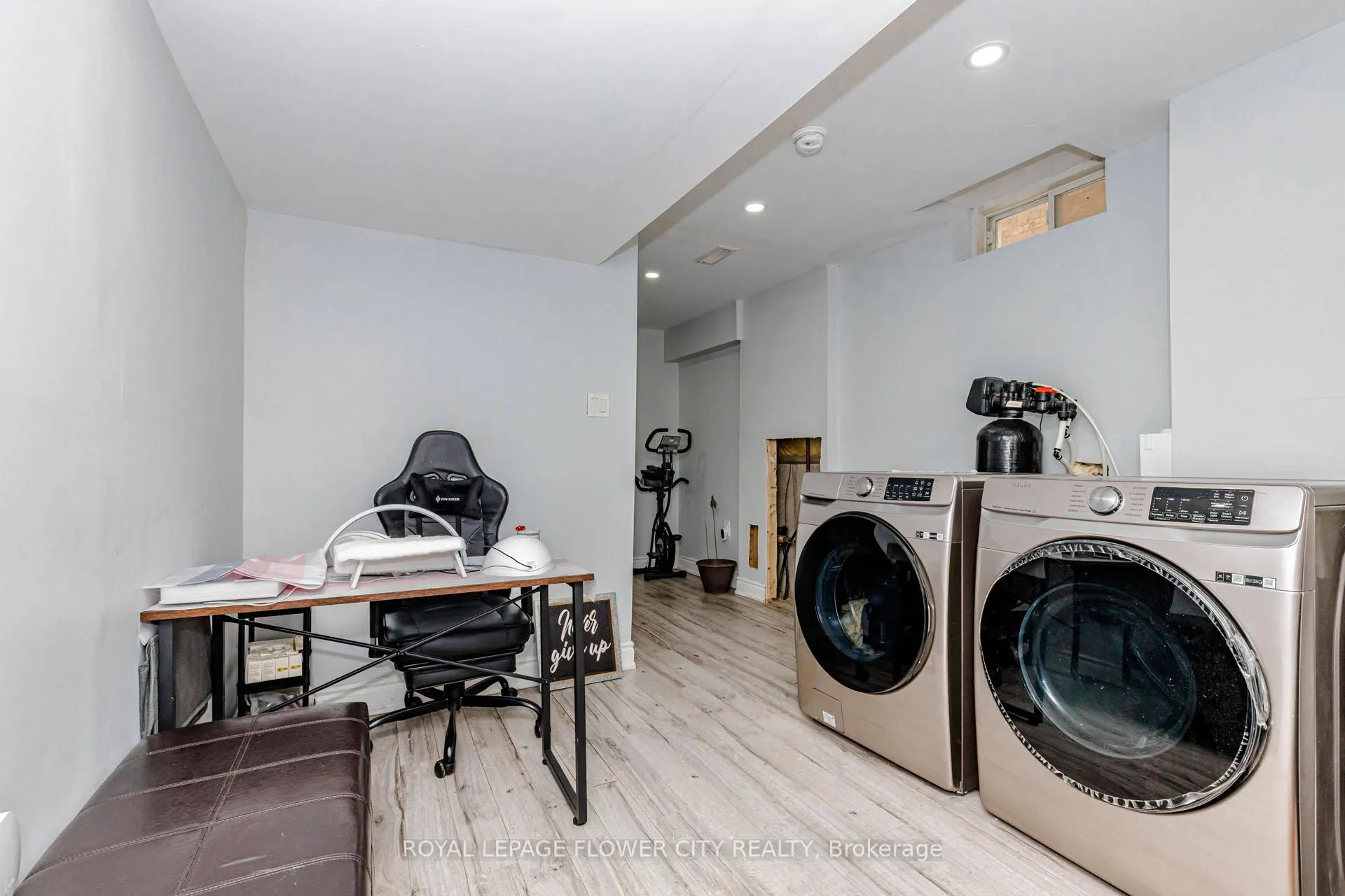 Photo 43 of 45 Penbridge Circle, Brampton, Fletcher's Meadow — HOMEH