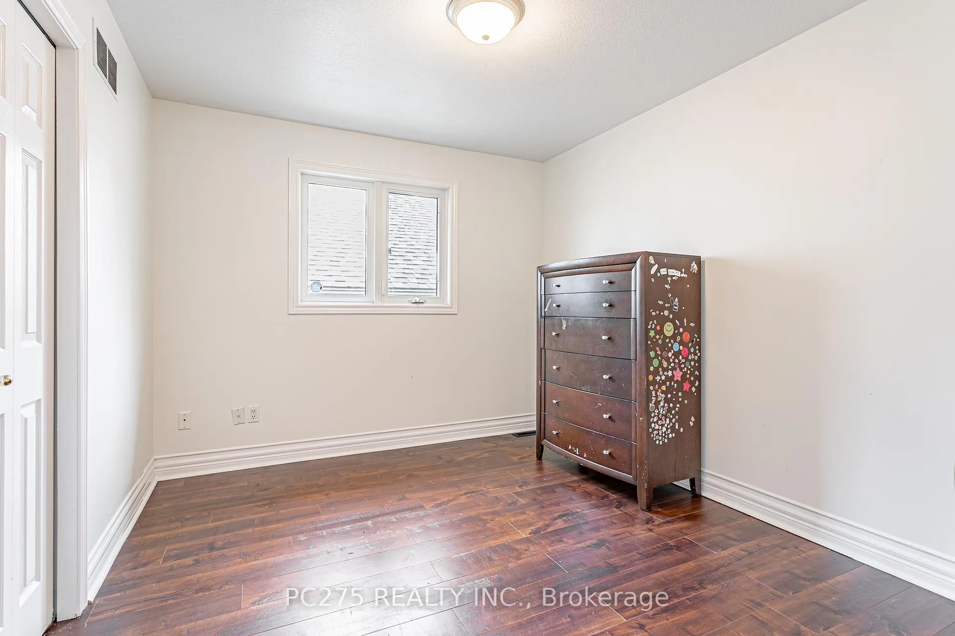 Photo 21 of 27 Jasmine Drive, London, North E — HOMEH