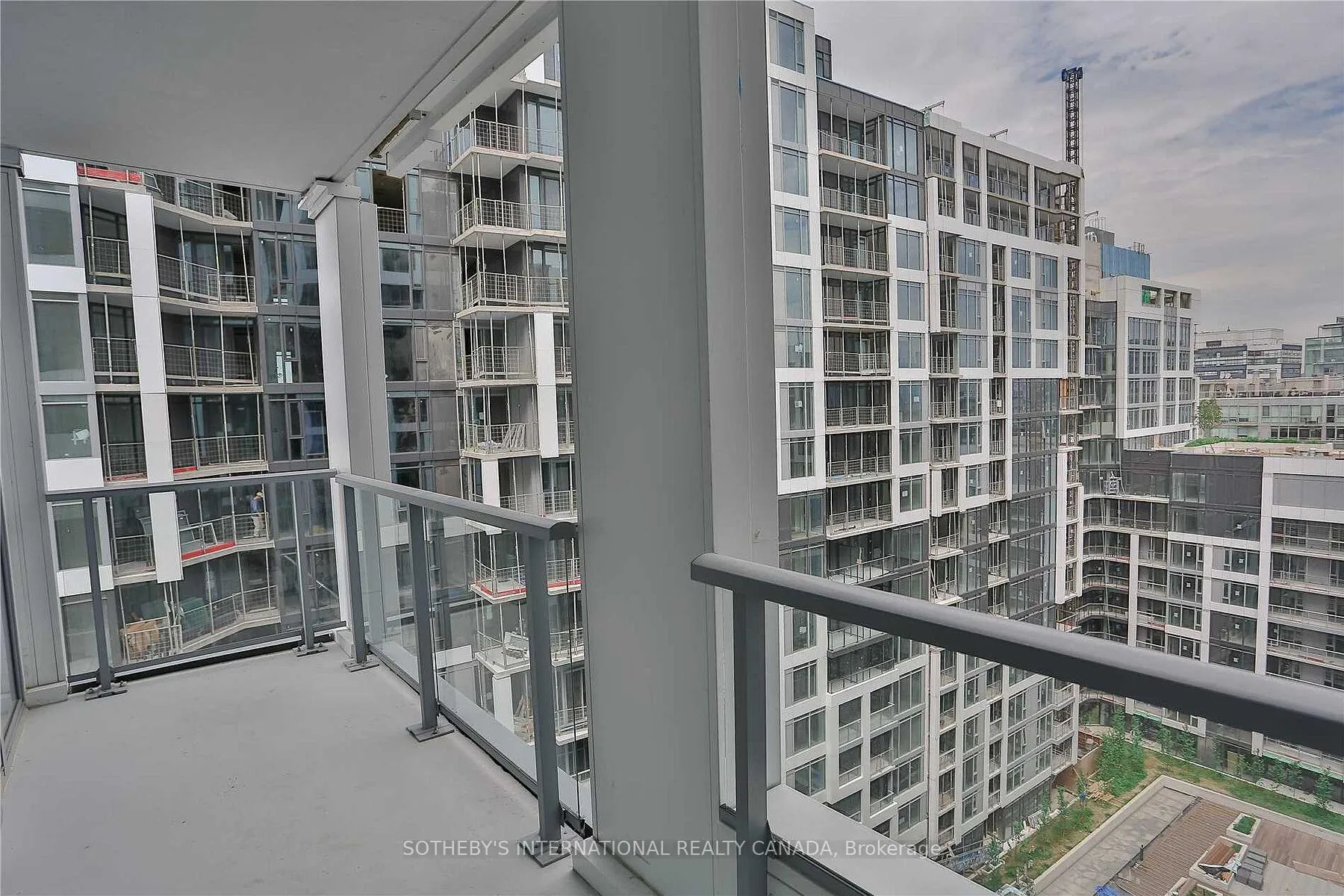 Photo 4 of Unit 1608E, 576 Front Street W, Toronto, Waterfront Communities — HOMEH