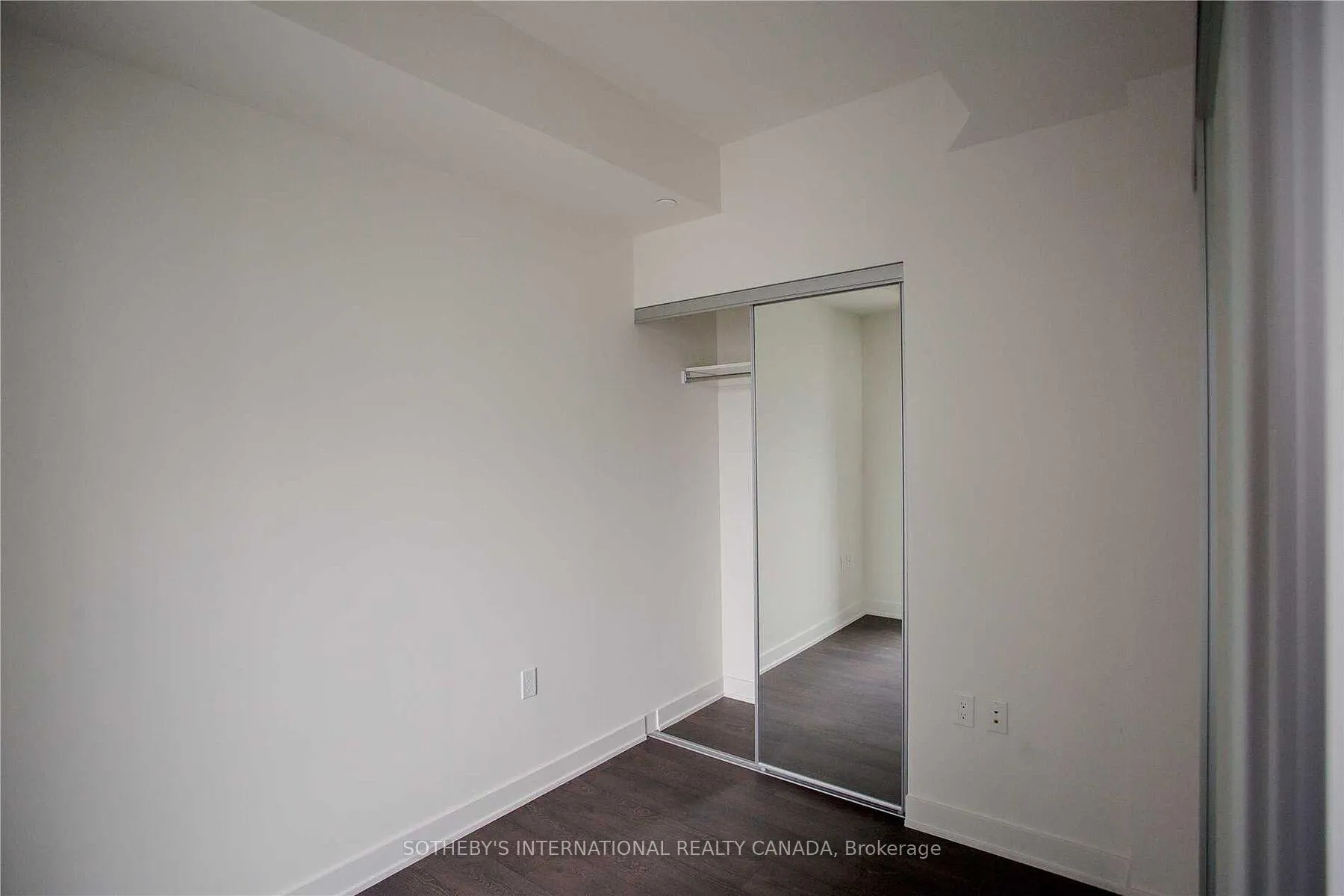 Photo 7 of Unit 1608E, 576 Front Street W, Toronto, Waterfront Communities — HOMEH