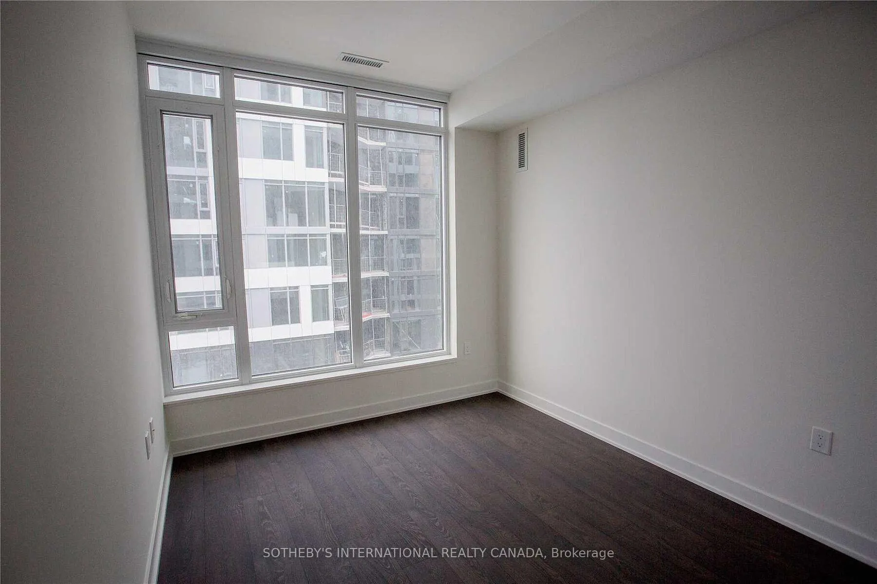 Photo 9 of Unit 1608E, 576 Front Street W, Toronto, Waterfront Communities — HOMEH
