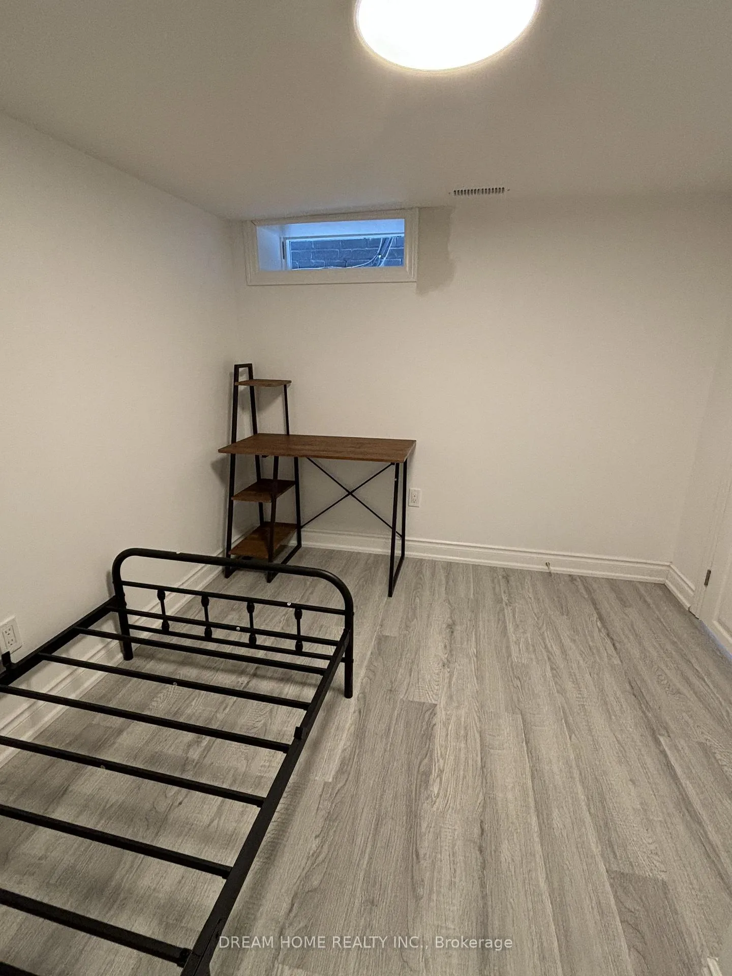 Photo 2 of Unit Bsmt, 262 clinton Street, Toronto, Palmerston-Little Italy — HOMEH