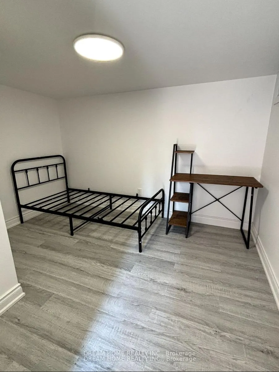 Photo 5 of Unit Bsmt, 262 clinton Street, Toronto, Palmerston-Little Italy — HOMEH