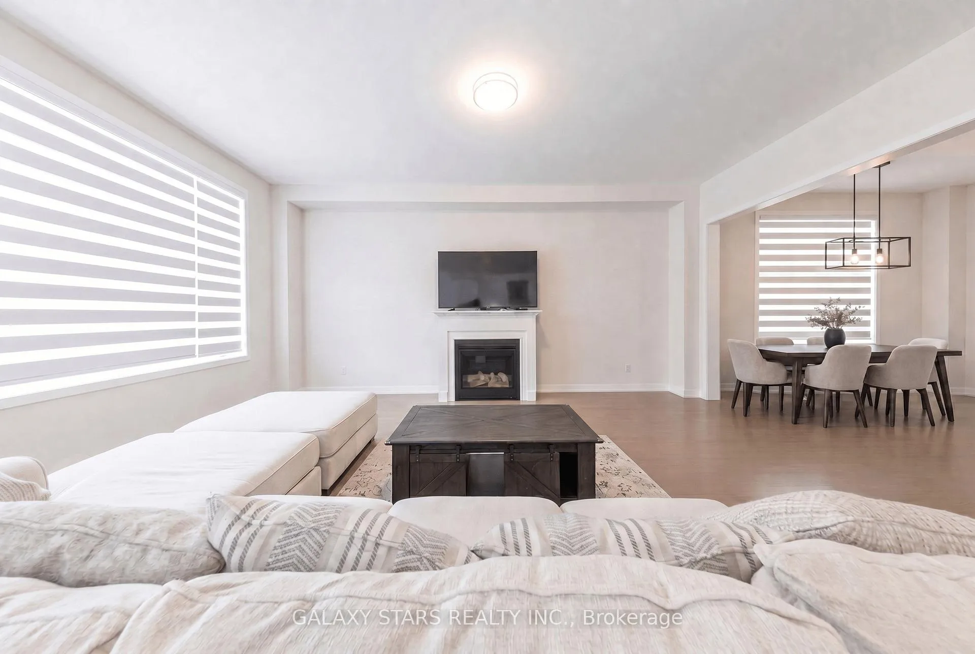 Photo 10 of Unit 31, 400 Finch Avenue, Pickering, Rouge Park — HOMEH