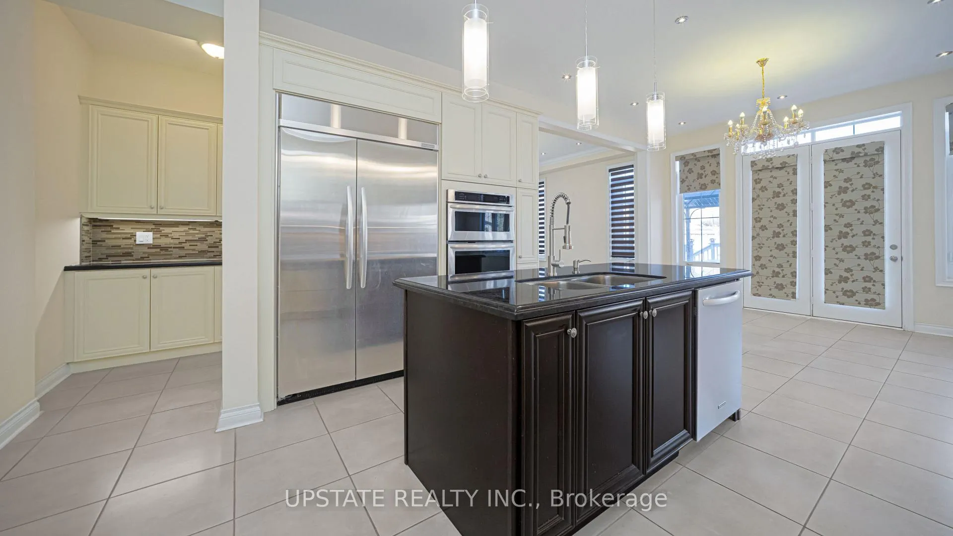 Photo 16 of 23 Dalmeny Drive, Brampton, Credit Valley — HOMEH