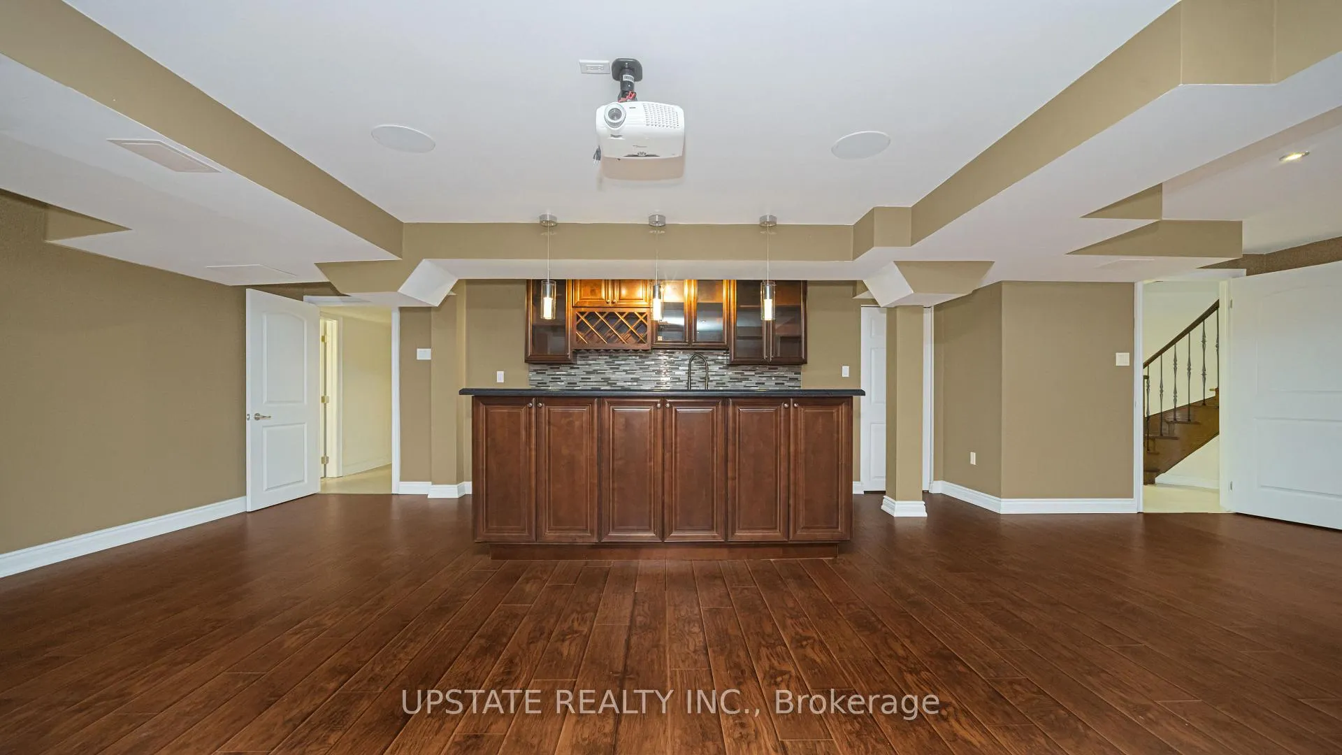 Photo 38 of 23 Dalmeny Drive, Brampton, Credit Valley — HOMEH
