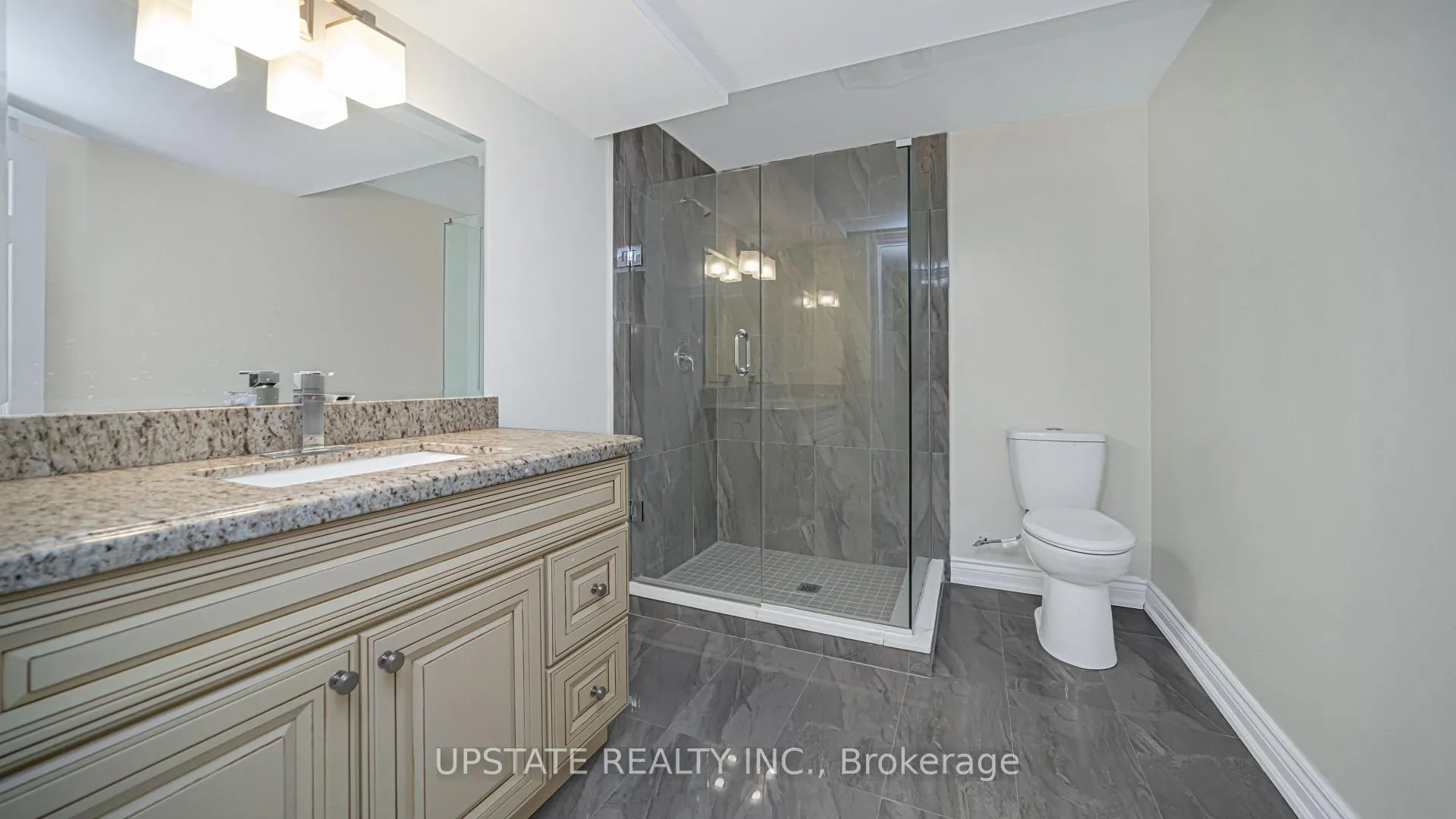 Photo 40 of 23 Dalmeny Drive, Brampton, Credit Valley — HOMEH