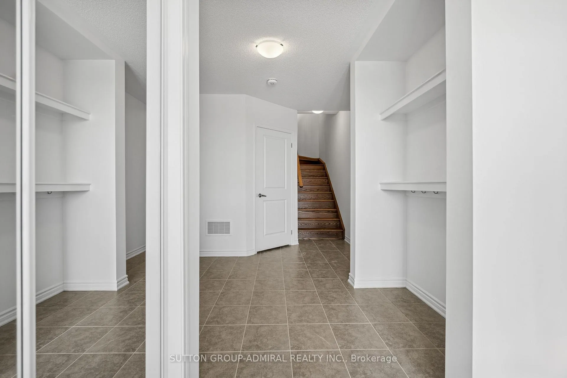 Photo 4 of 48 Elmer Moss Avenue, Caledon, Rural Caledon — HOMEH