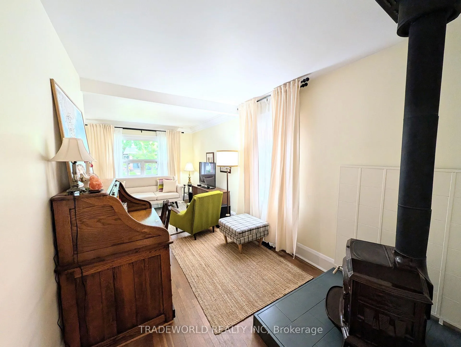 Photo 8 of 7 Costain Avenue, Toronto, East End-Danforth — HOMEH