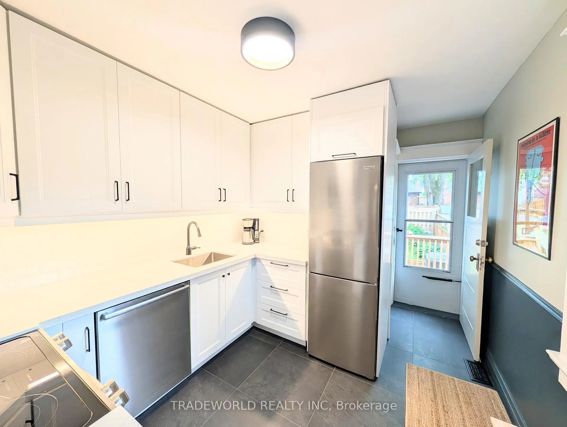 Photo 14 of 7 Costain Avenue, Toronto, East End-Danforth — HOMEH