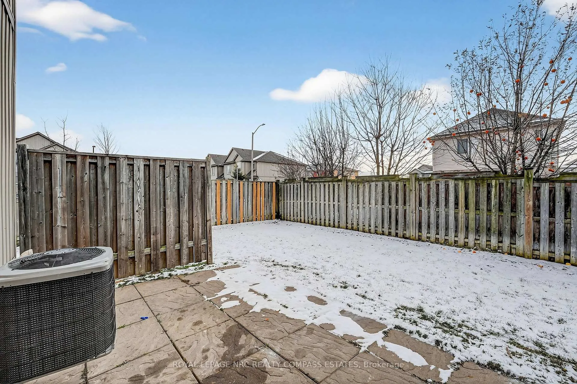 Photo 13 of Unit 1, 6117 Kelsey Crescent, Niagara Falls, Forestview — HOMEH