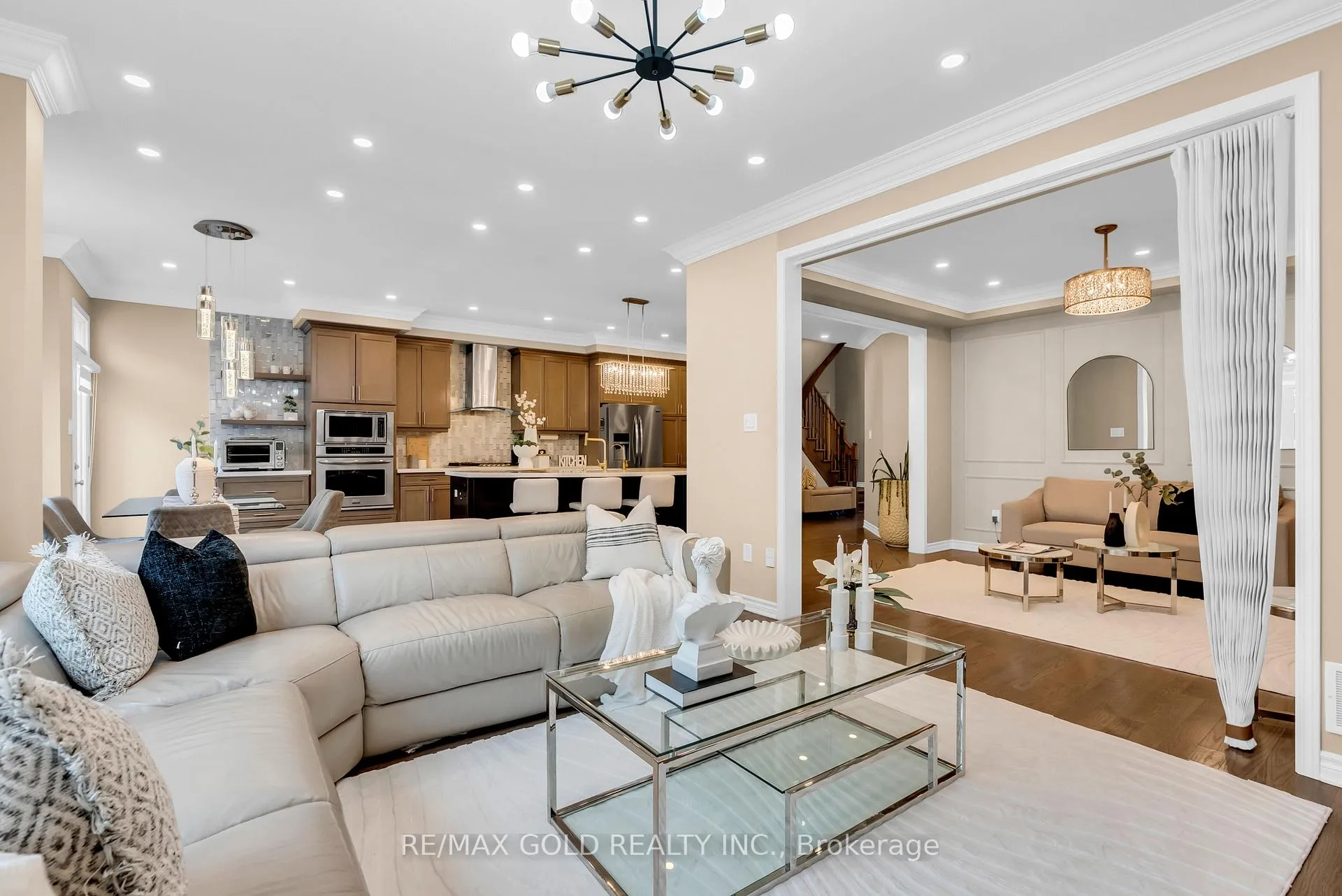 Photo 8 of 377 Etheridge Avenue, Milton, Ford — HOMEH