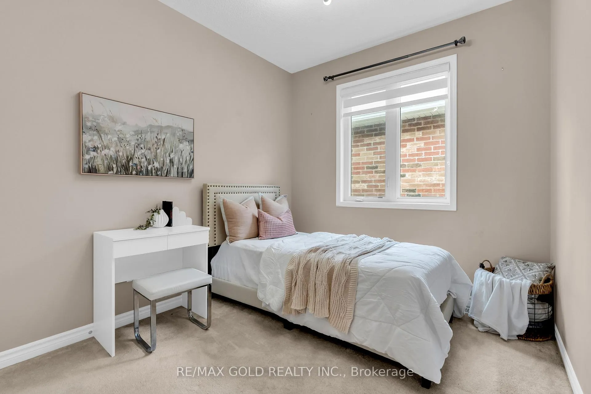 Photo 32 of 377 Etheridge Avenue, Milton, Ford — HOMEH