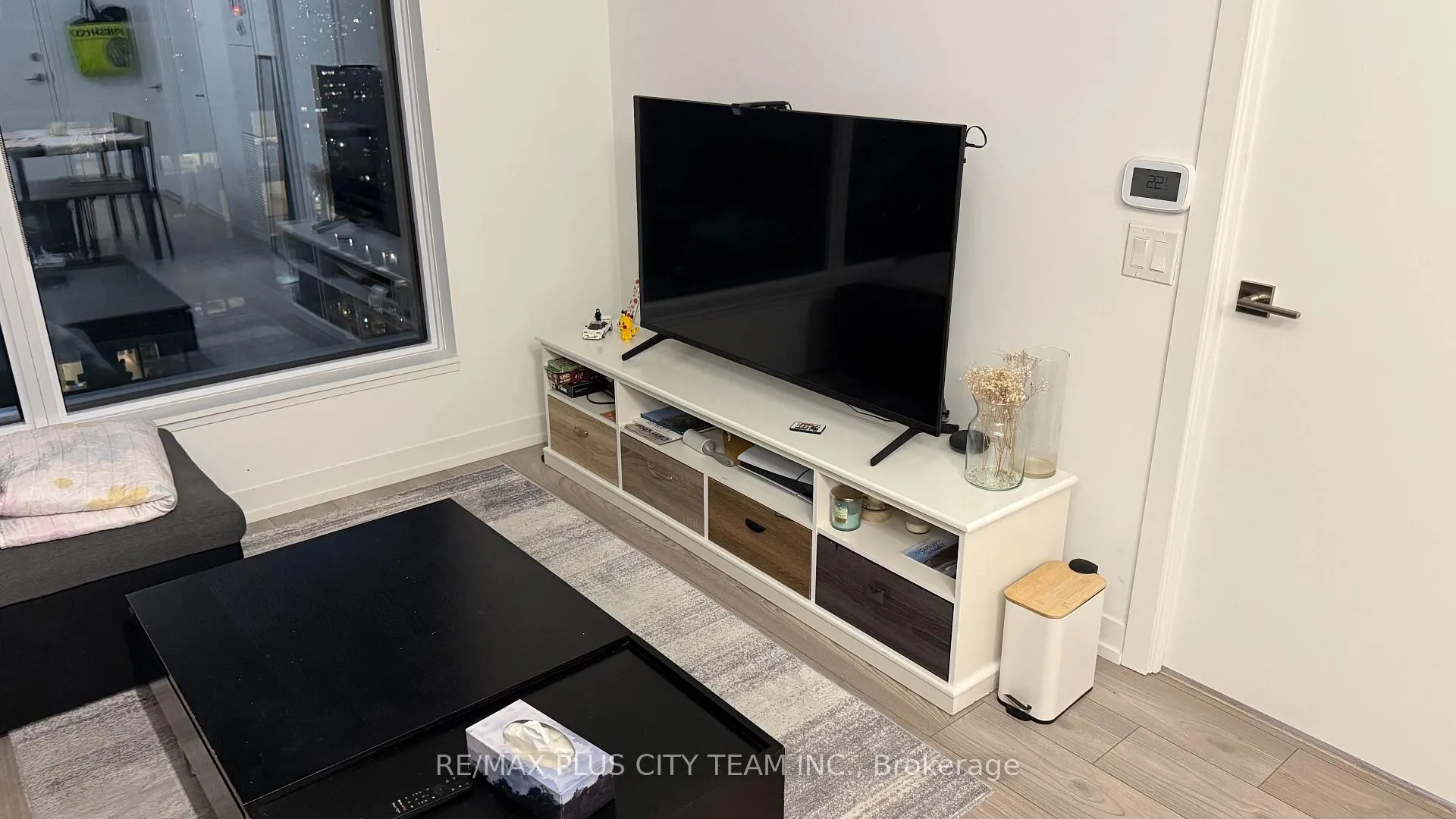 Photo 5 of Unit 3215, 82 Dalhousie Street, Toronto, Church-Yonge Corridor — HOMEH
