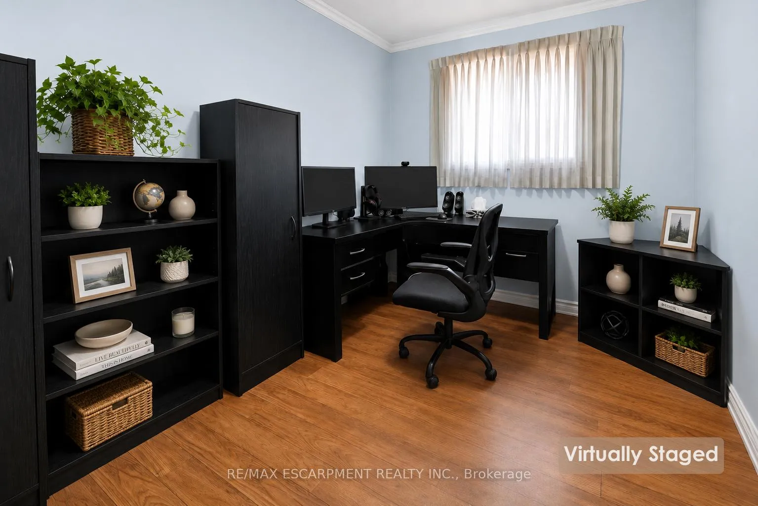 Photo 12 of 6444 Armstrong Drive, Niagara Falls, West Wood — HOMEH