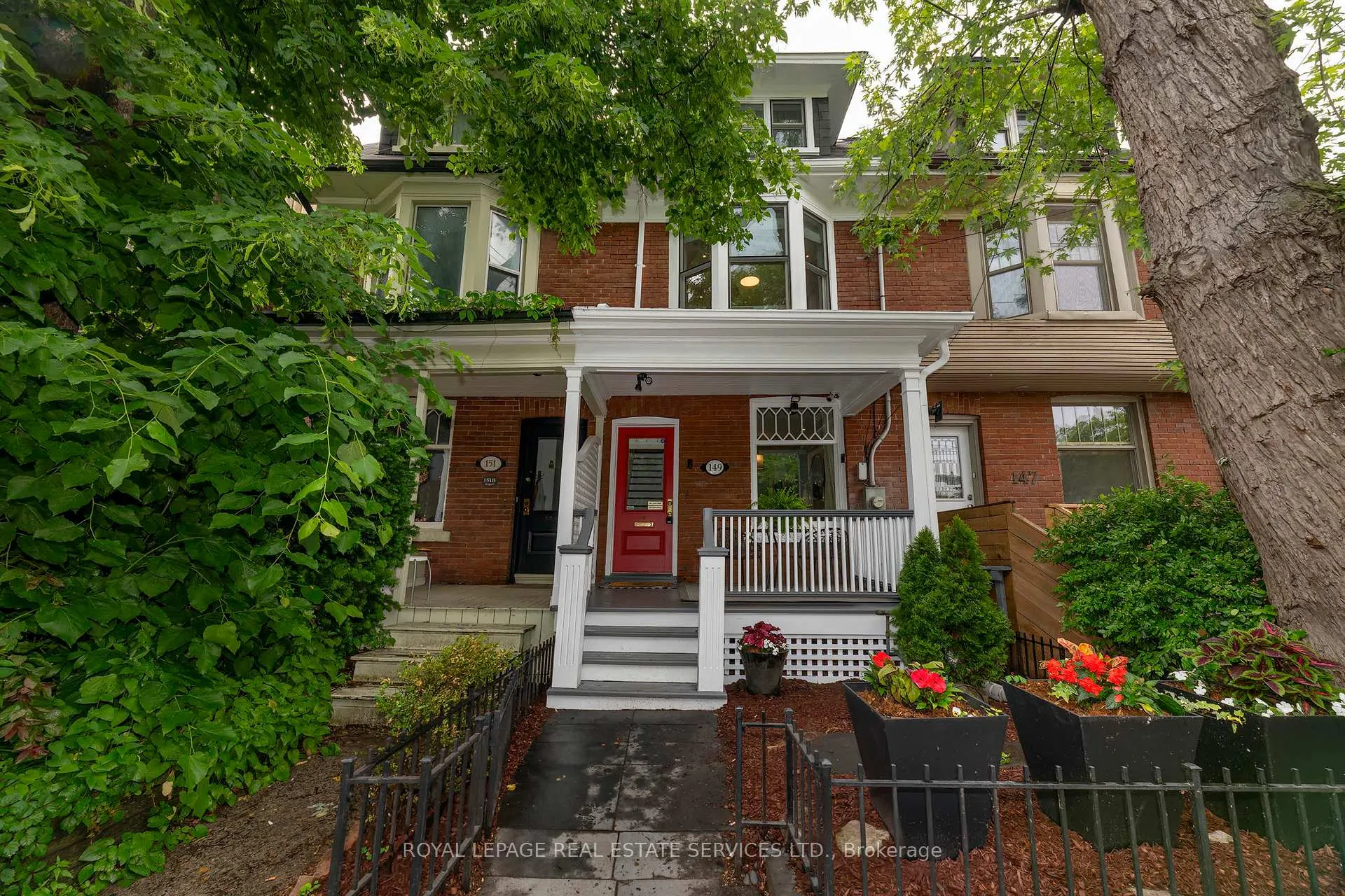 Front of 149 Winchester Street