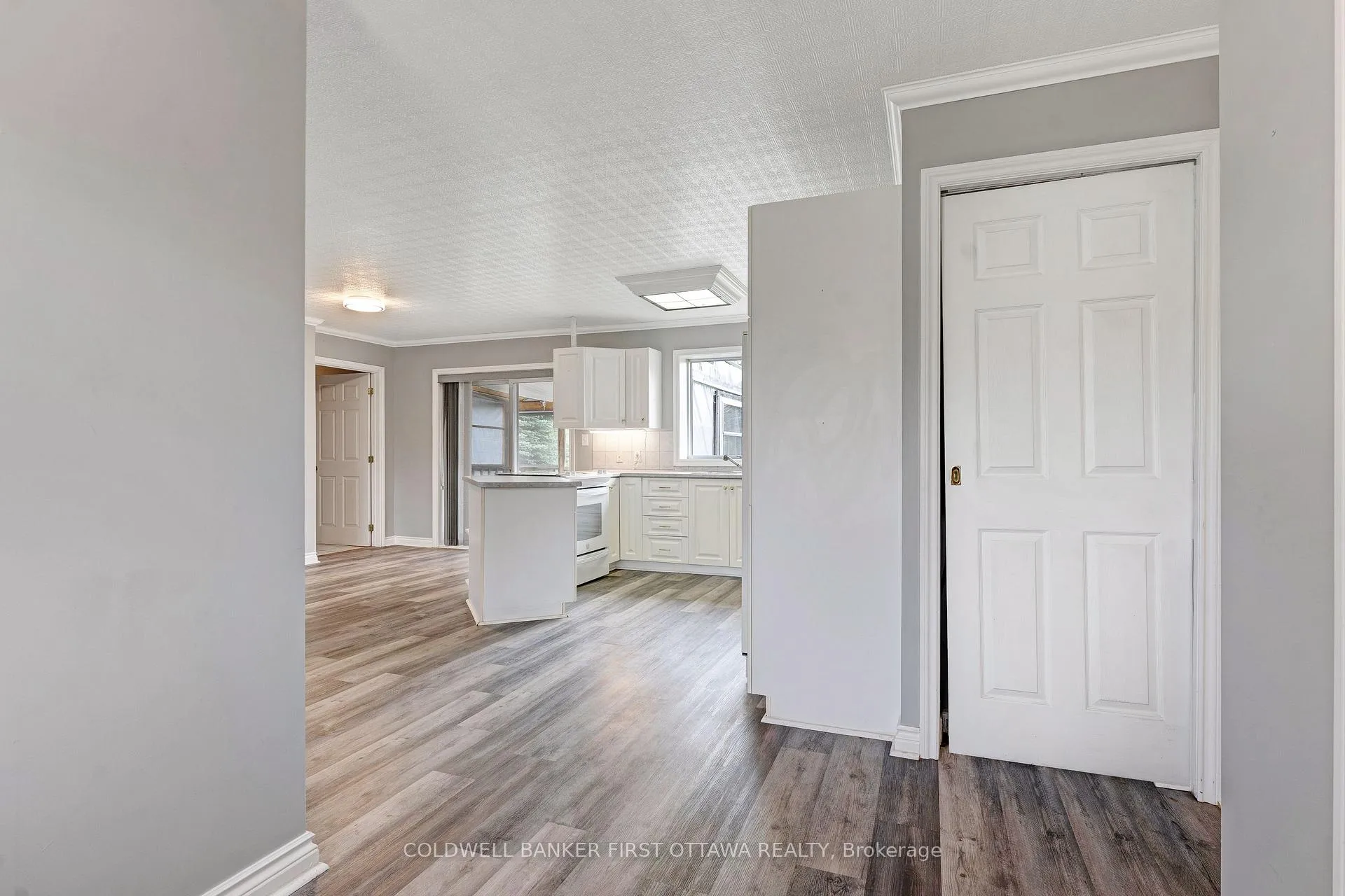 Photo 9 of 363 Napoleon Street, Carleton Place — HOMEH