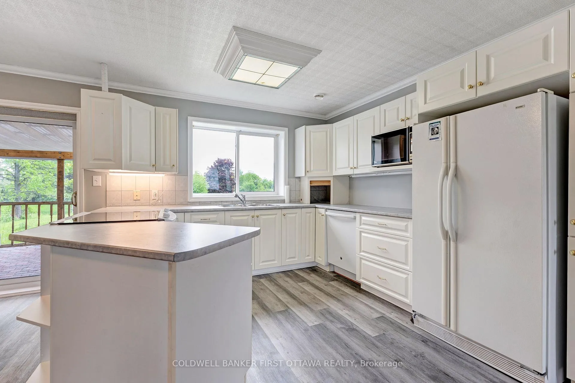 Photo 18 of 363 Napoleon Street, Carleton Place — HOMEH