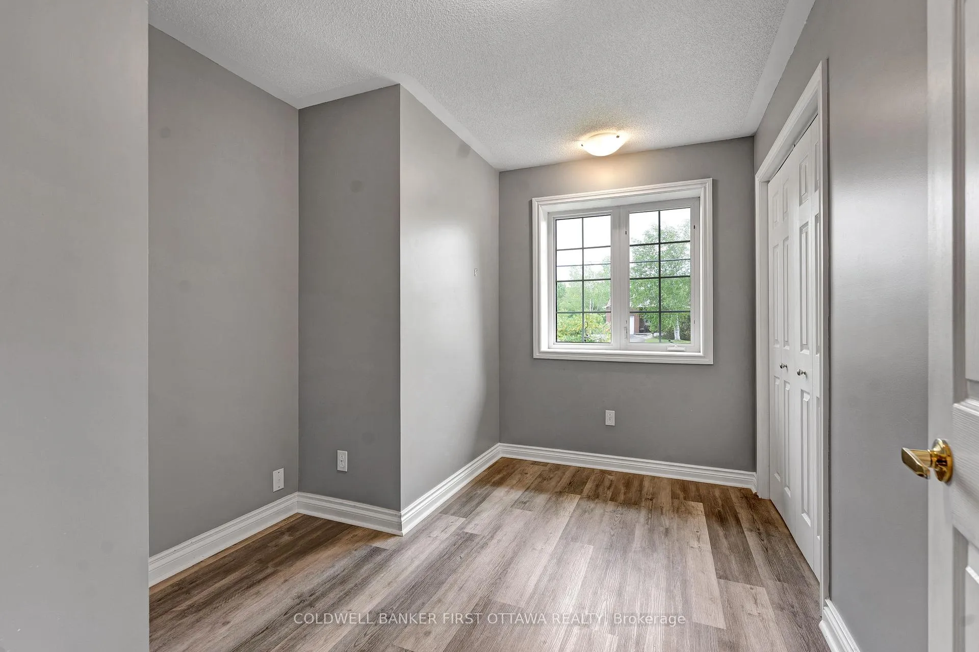 Photo 25 of 363 Napoleon Street, Carleton Place — HOMEH