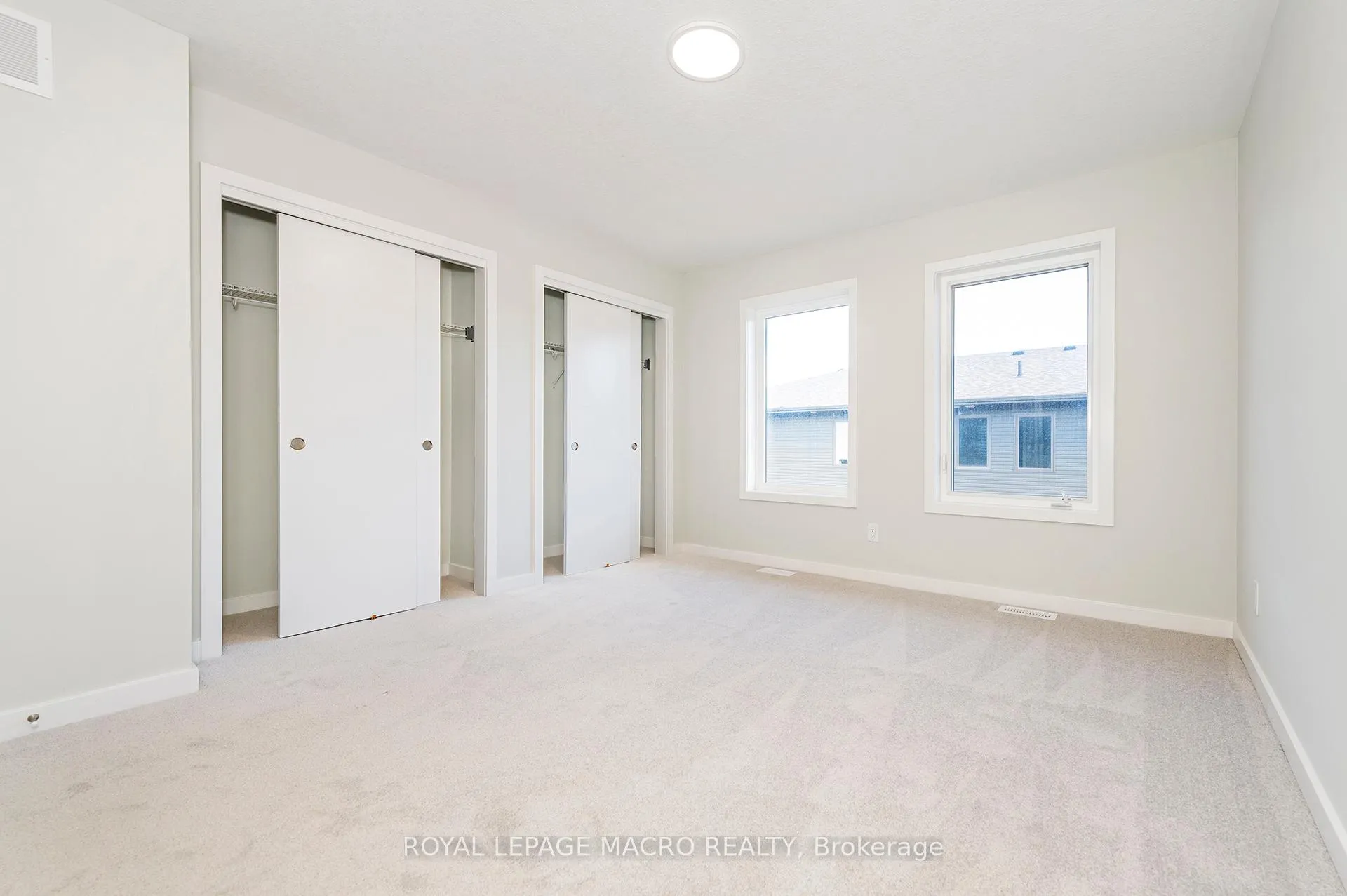 Photo 19 of Unit 4, 35 Dawson Drive, Collingwood — HOMEH