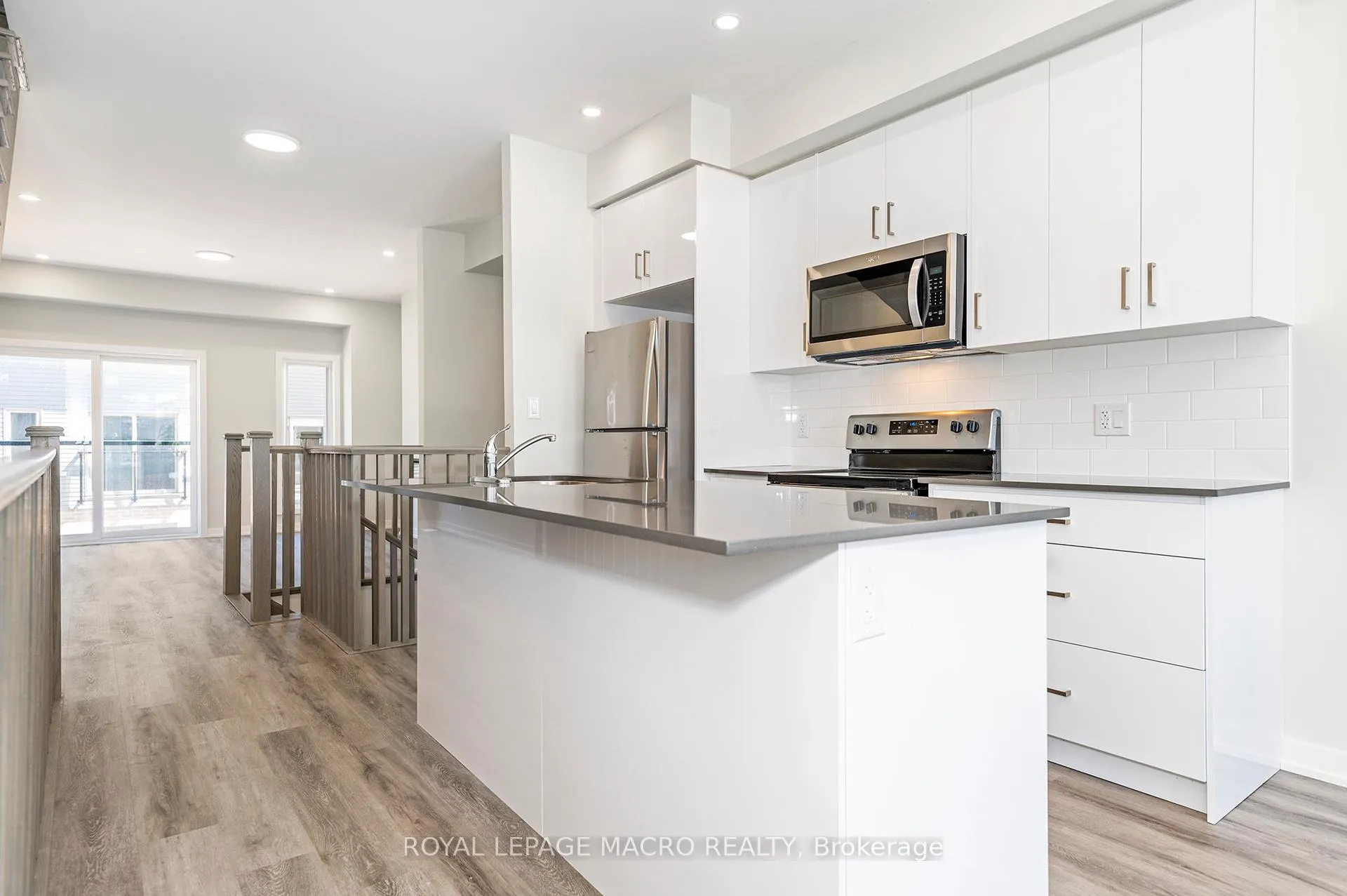 Photo 25 of Unit 4, 35 Dawson Drive, Collingwood — HOMEH