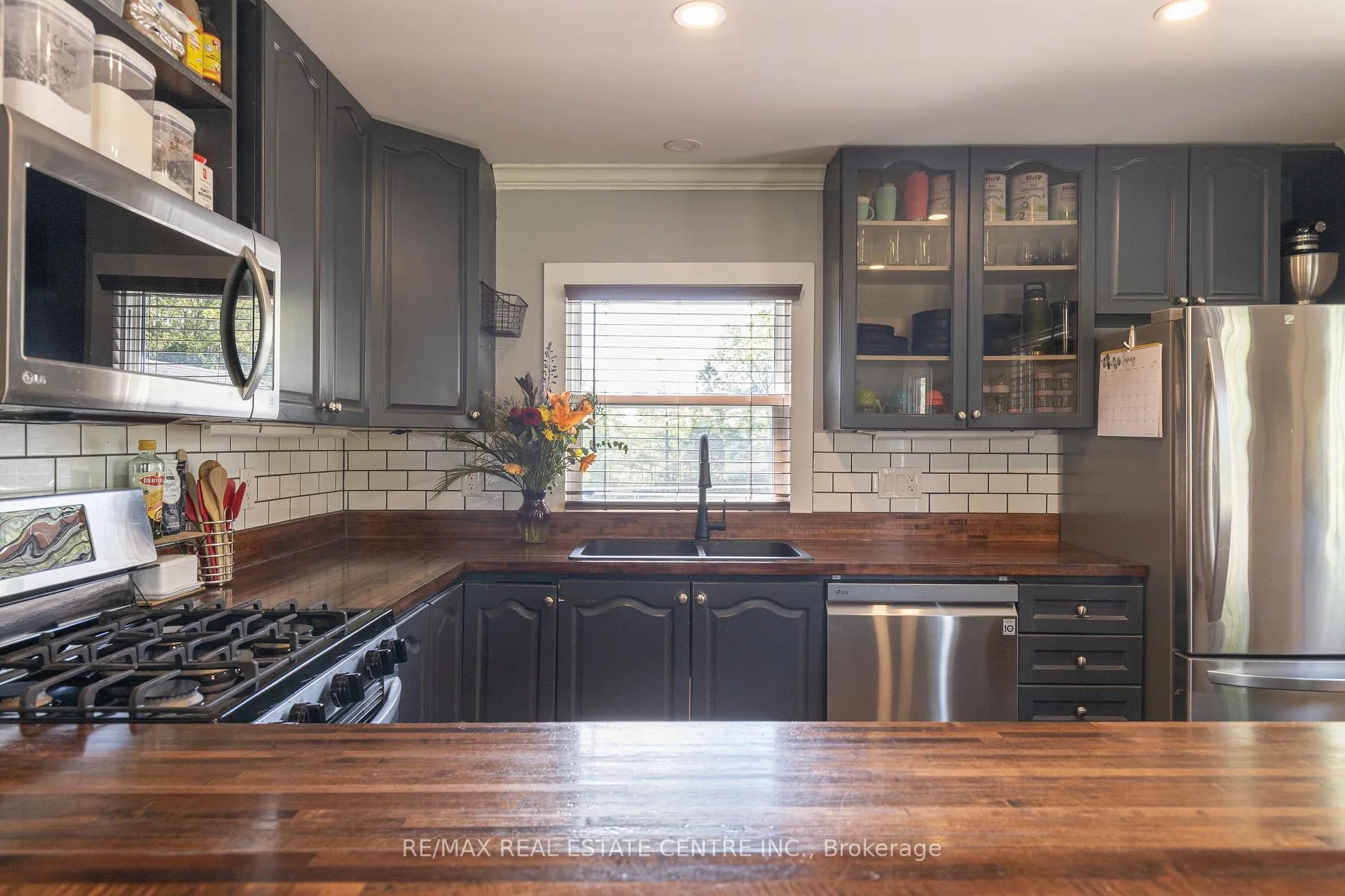 Photo 14 of 1235 Sheffield Road, Hamilton, Rural Flamborough — HOMEH