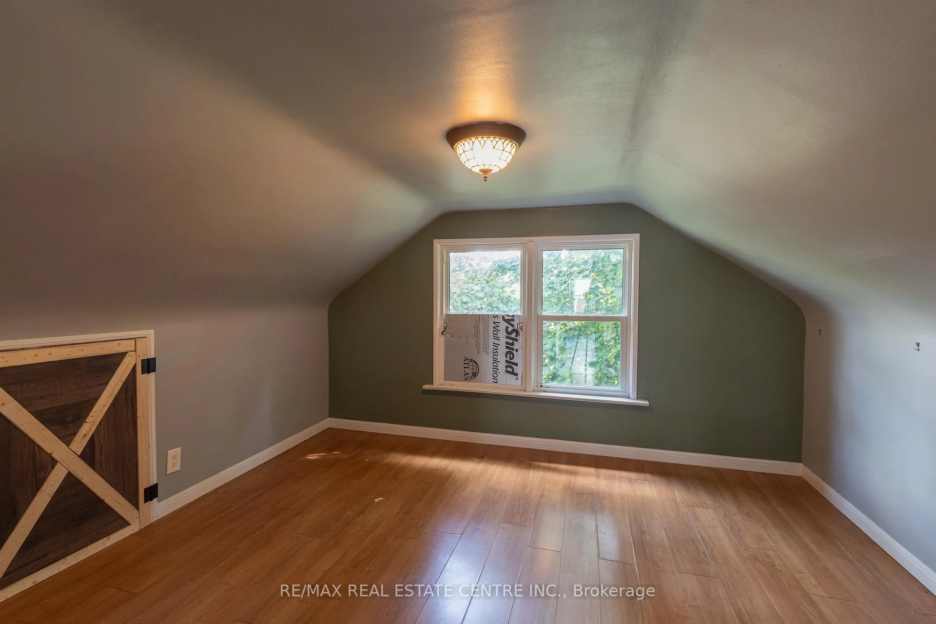 Photo 26 of 1235 Sheffield Road, Hamilton, Rural Flamborough — HOMEH