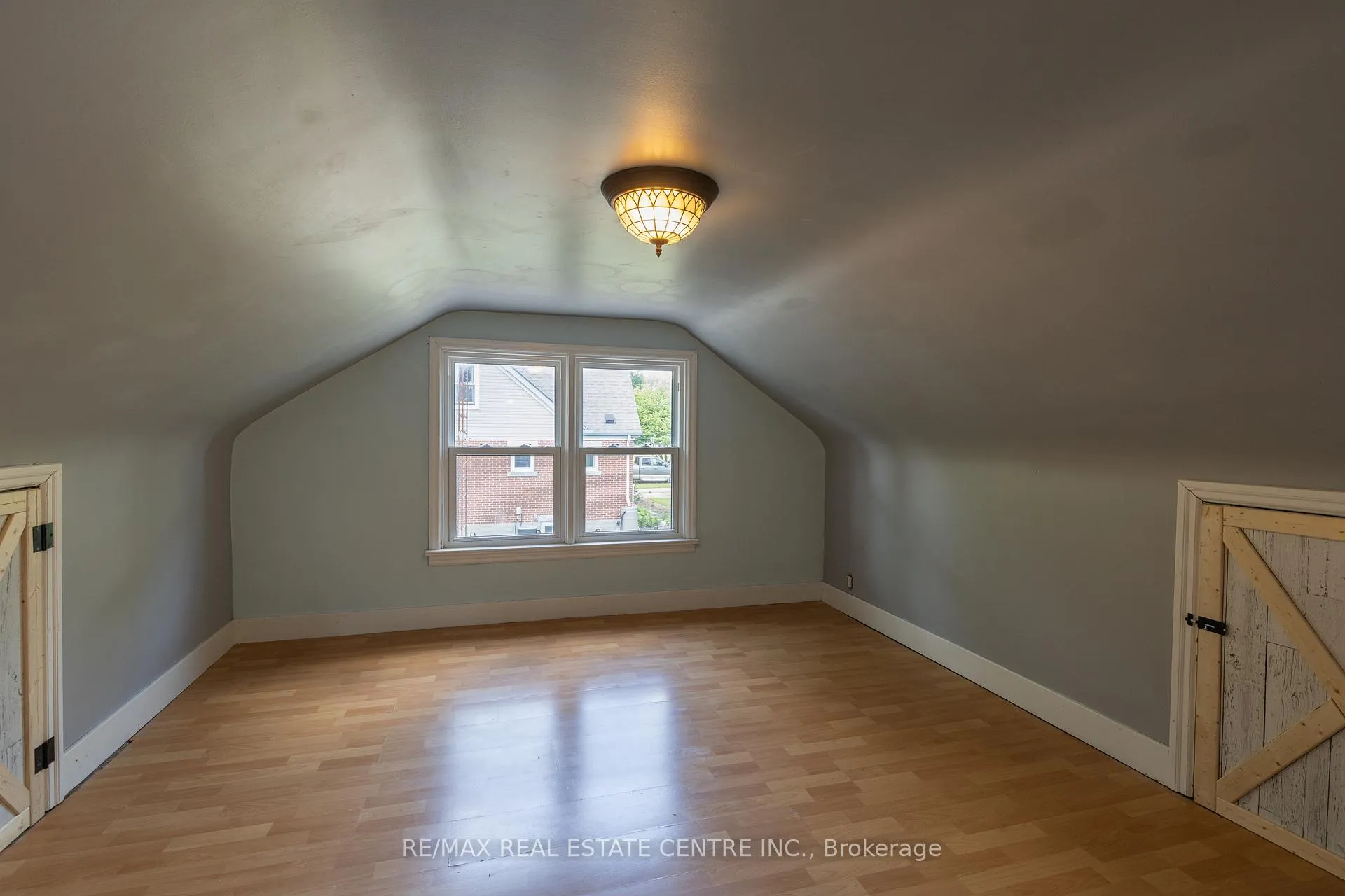 Photo 28 of 1235 Sheffield Road, Hamilton, Rural Flamborough — HOMEH