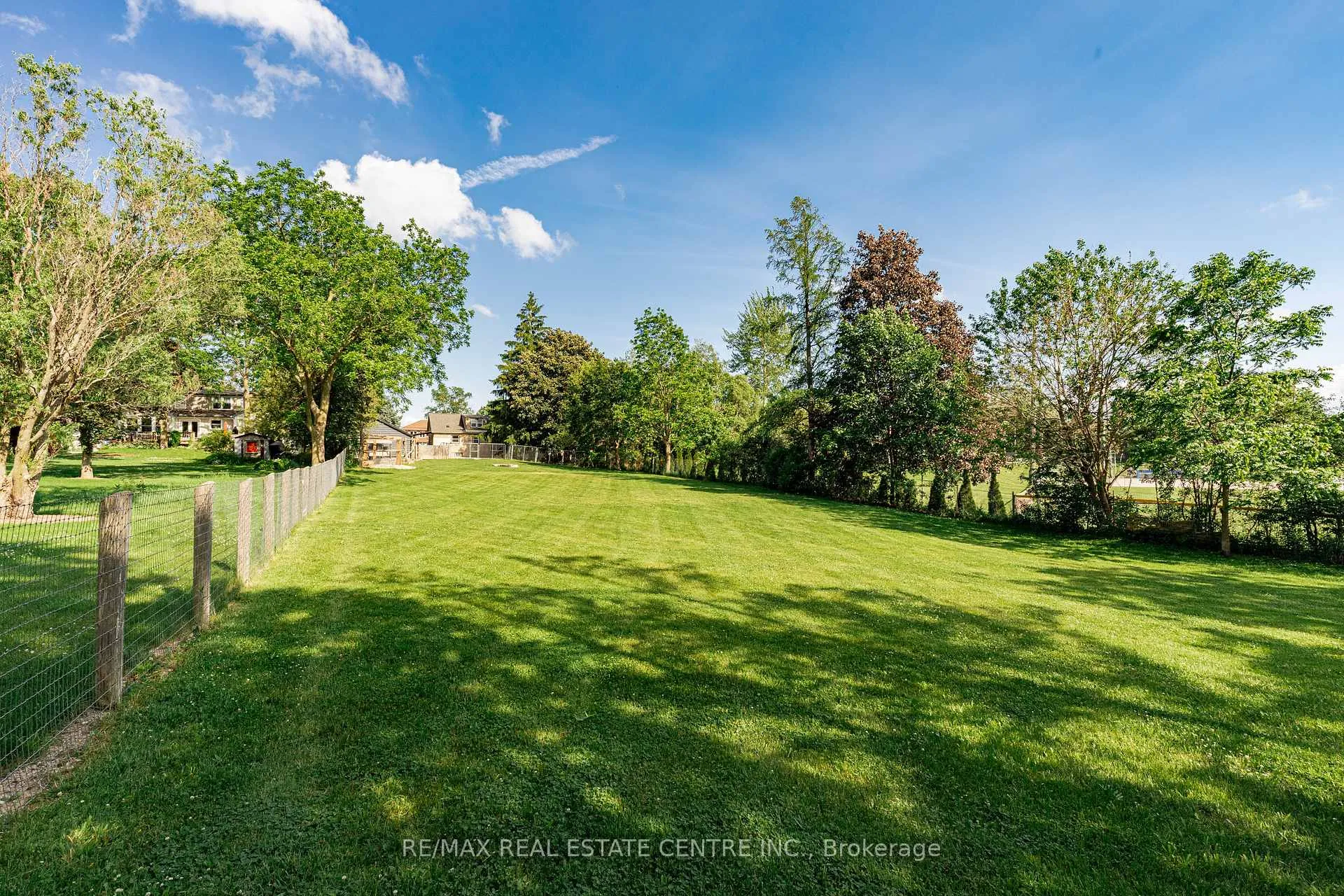 Photo 40 of 1235 Sheffield Road, Hamilton, Rural Flamborough — HOMEH