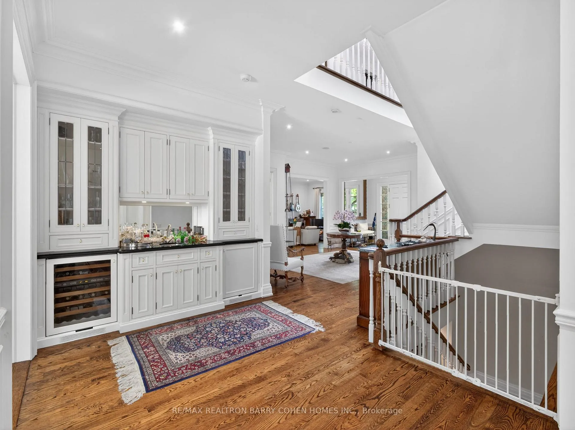Photo 8 of 3 Vernham Court, North York, St. Andrew-Windfields — HOMEH