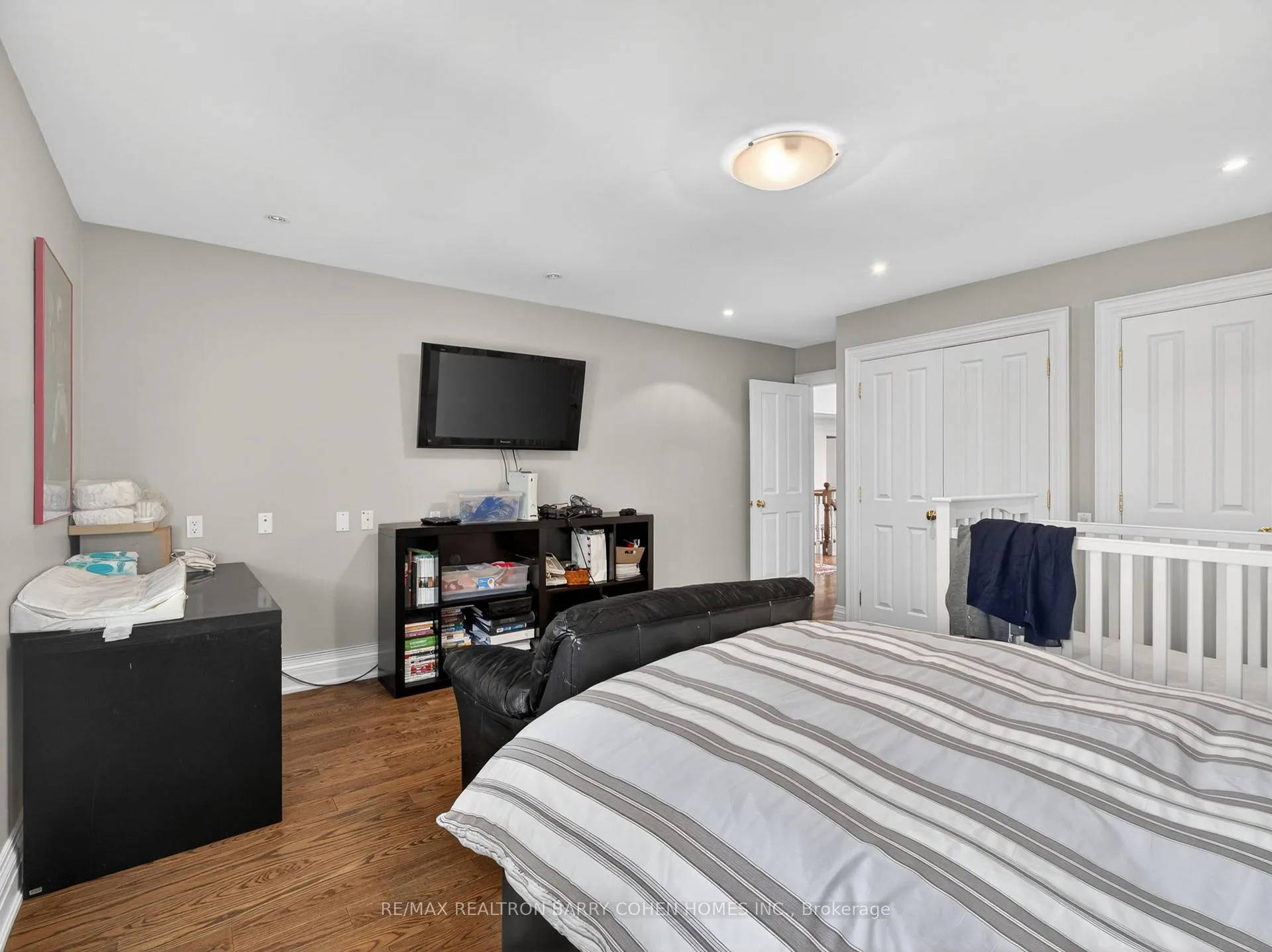 Photo 23 of 3 Vernham Court, North York, St. Andrew-Windfields — HOMEH