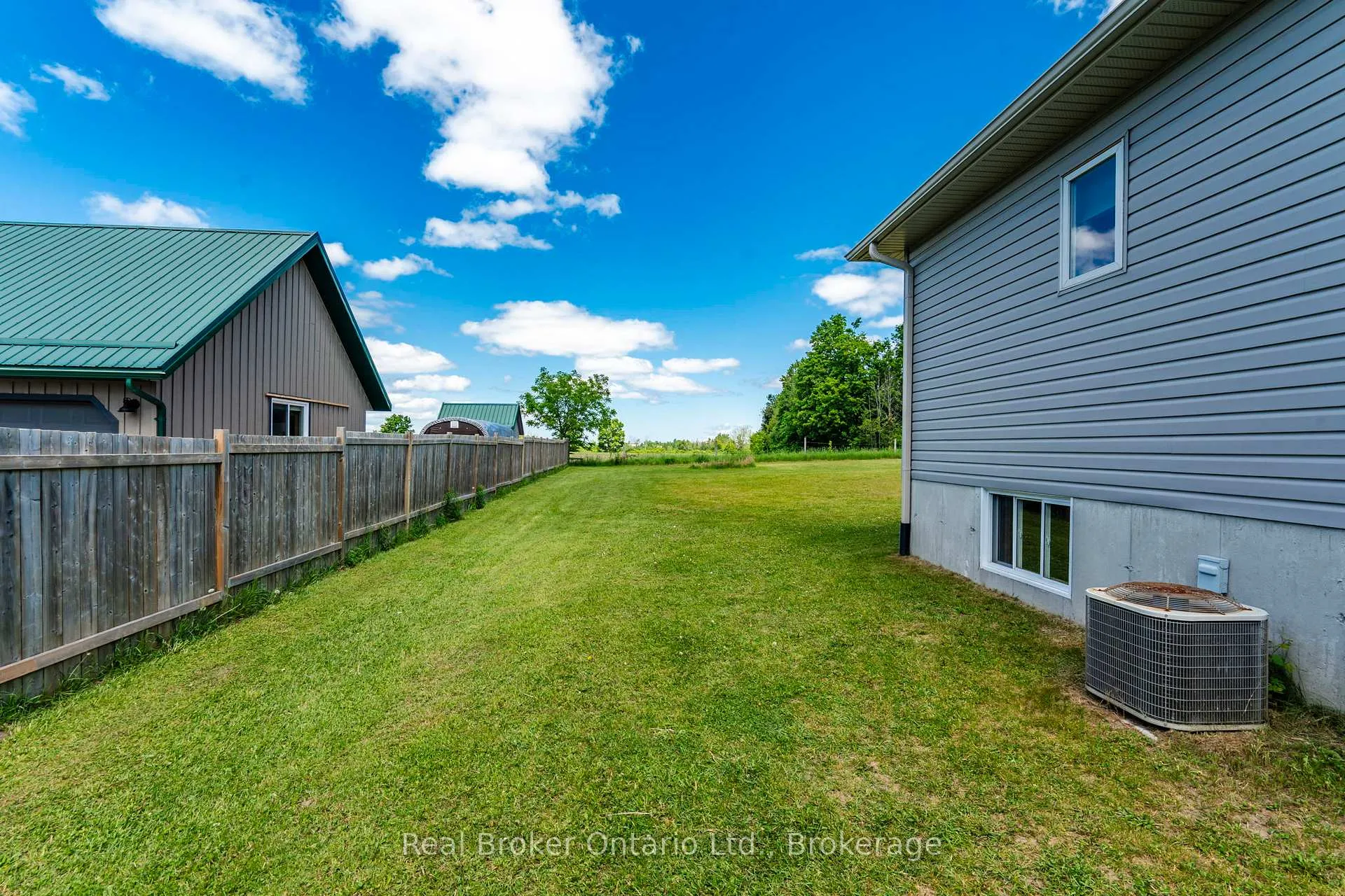 Photo 22 of 4984 Vasey Road, Tay, Rural Tay — HOMEH