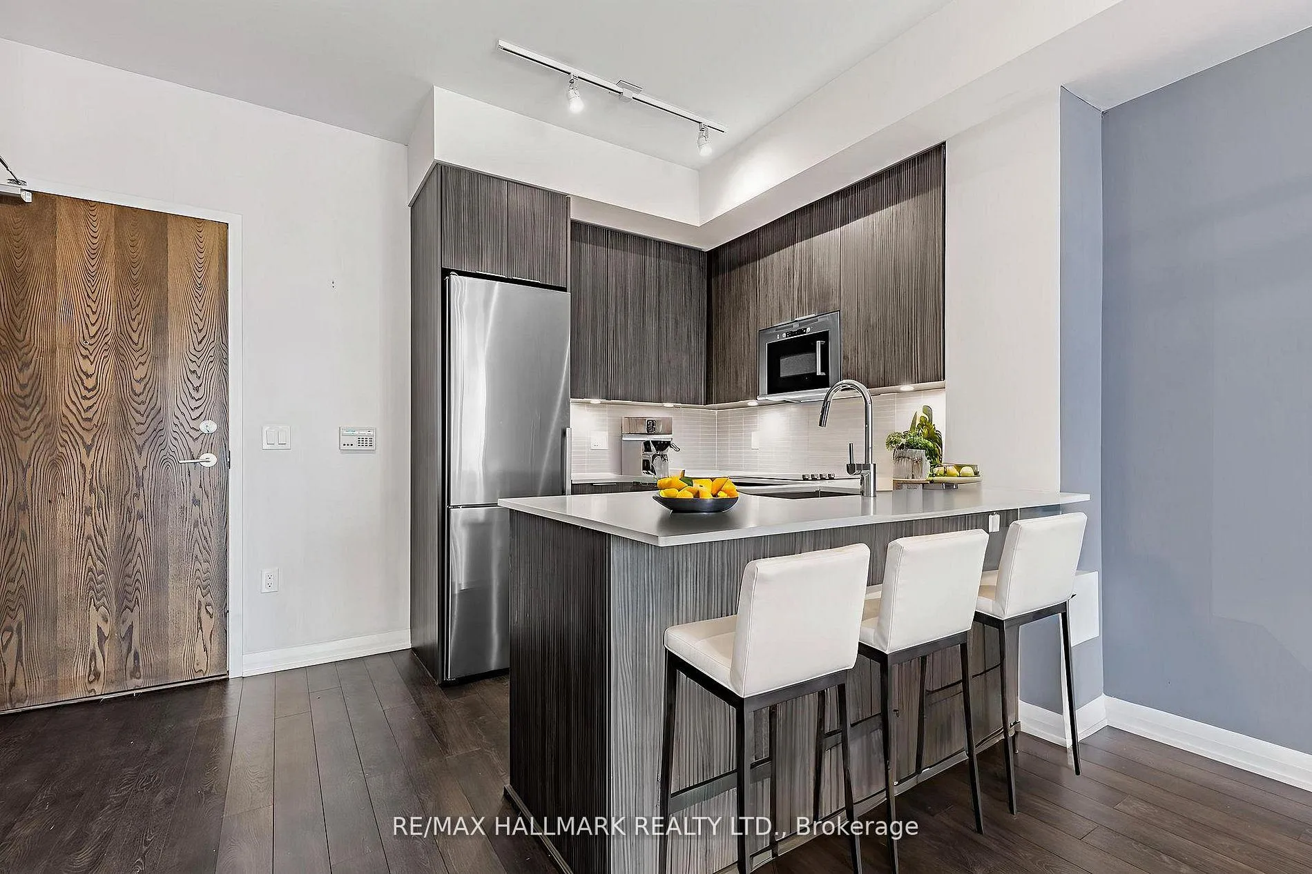 Photo 10 of Unit 322, 99 Eagle Rock Way, Vaughan, Rural Vaughan — HOMEH
