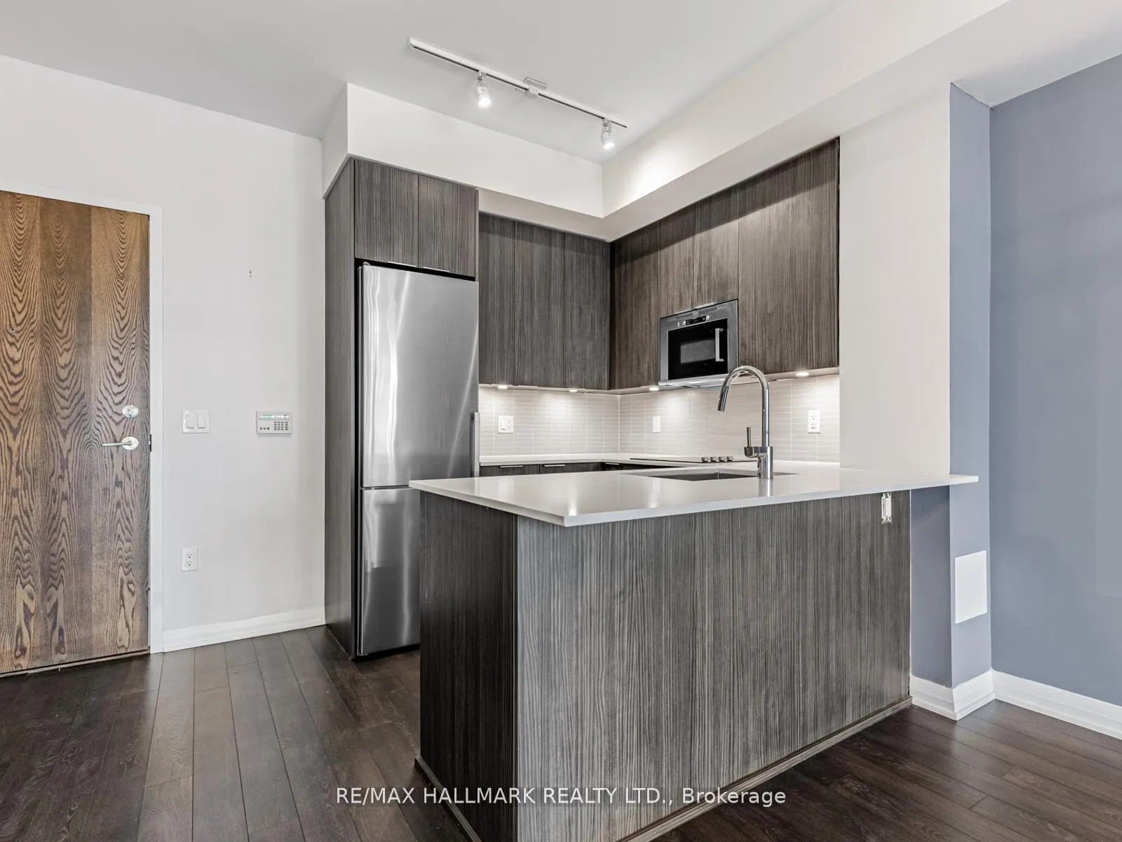 Photo 11 of Unit 322, 99 Eagle Rock Way, Vaughan, Rural Vaughan — HOMEH