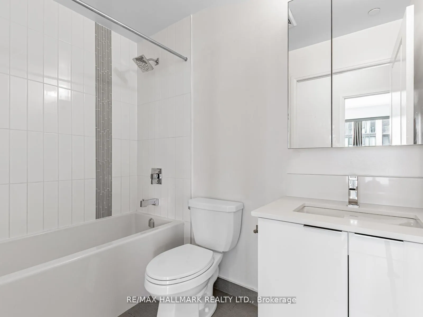 Photo 27 of Unit 322, 99 Eagle Rock Way, Vaughan, Rural Vaughan — HOMEH