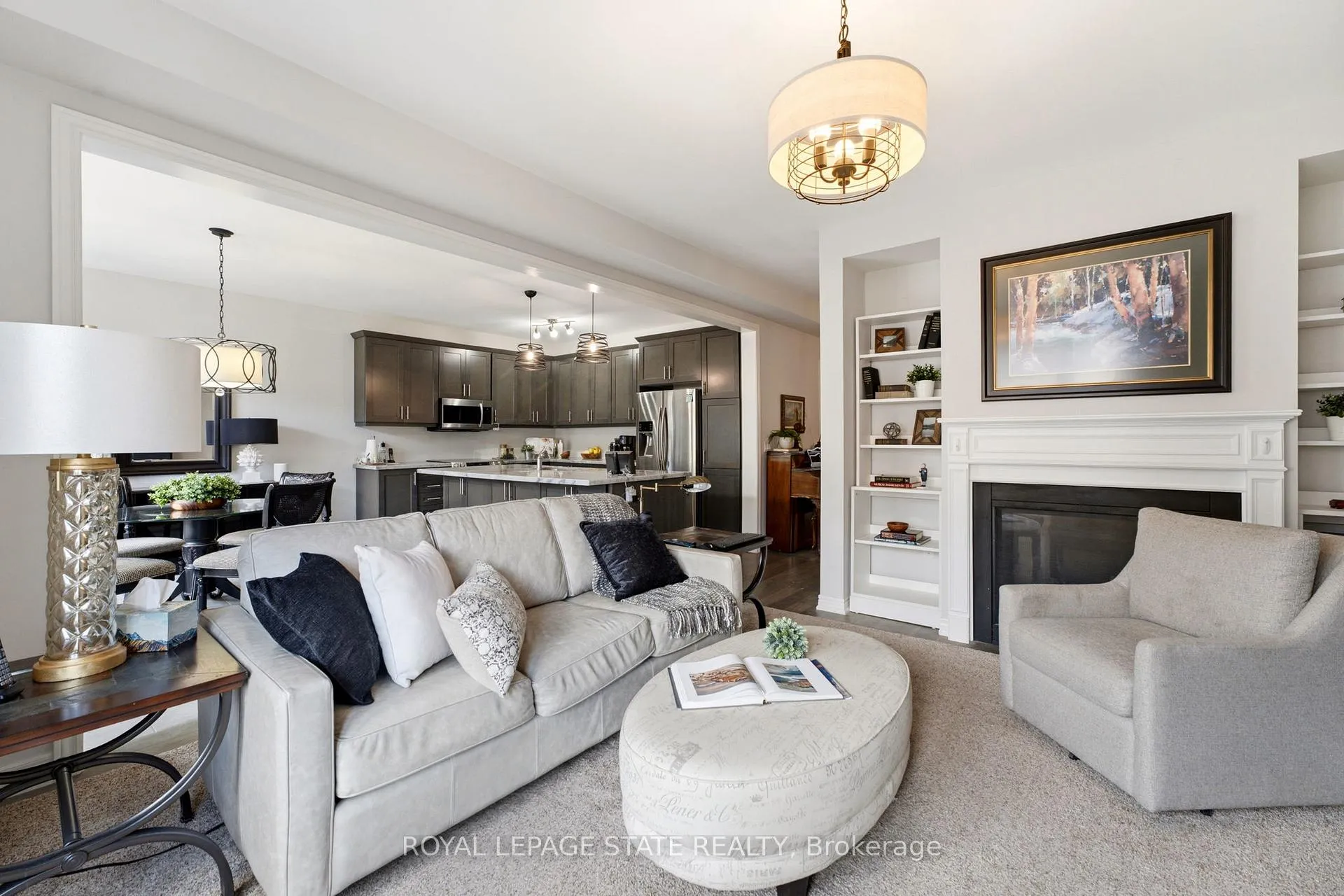 Photo 4 of 11 Morrison Drive, Hamilton, Meadowlands — HOMEH
