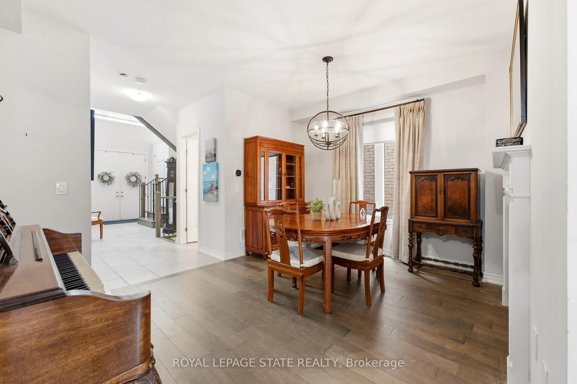 Photo 13 of 11 Morrison Drive, Hamilton, Meadowlands — HOMEH