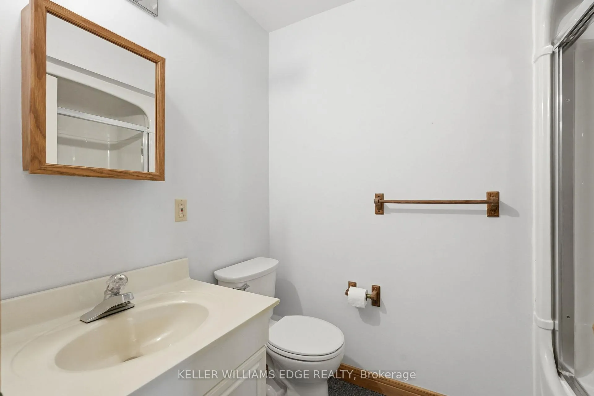Photo 19 of 3 Ancaster Street E, Hamilton, Dundas — HOMEH