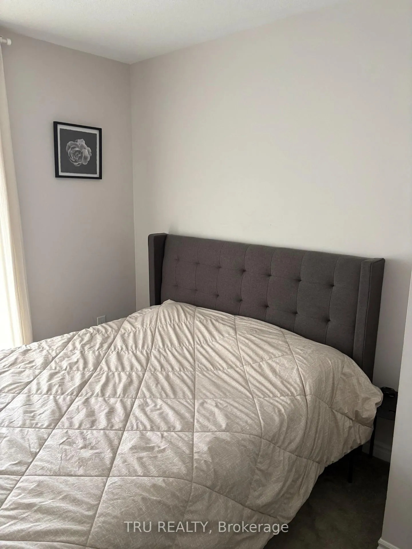 Photo 10 of 703 NAUTILUS Private, Ottawa, Kanata - Emerald Meadows/Trailwest — HOMEH